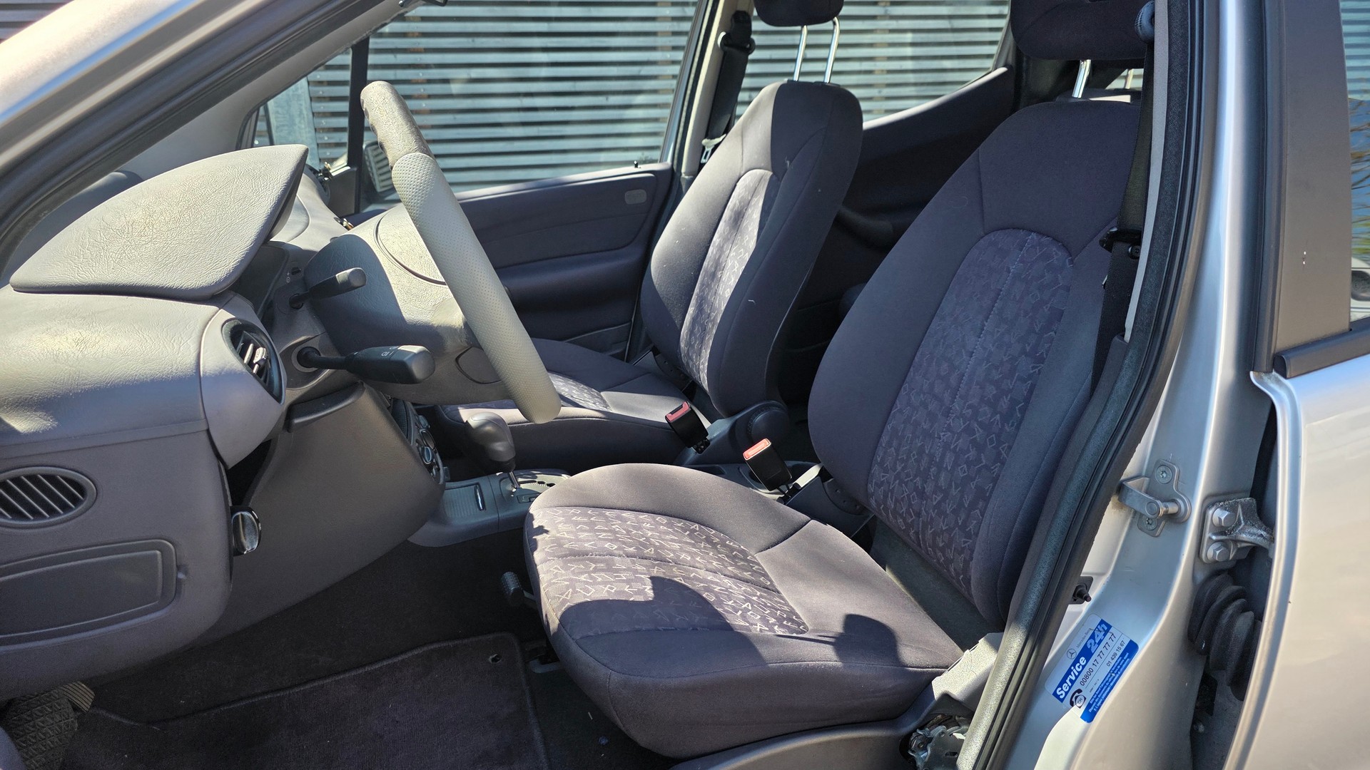 MERCEDES-BENZ A 170 CDI Elégance-image-6