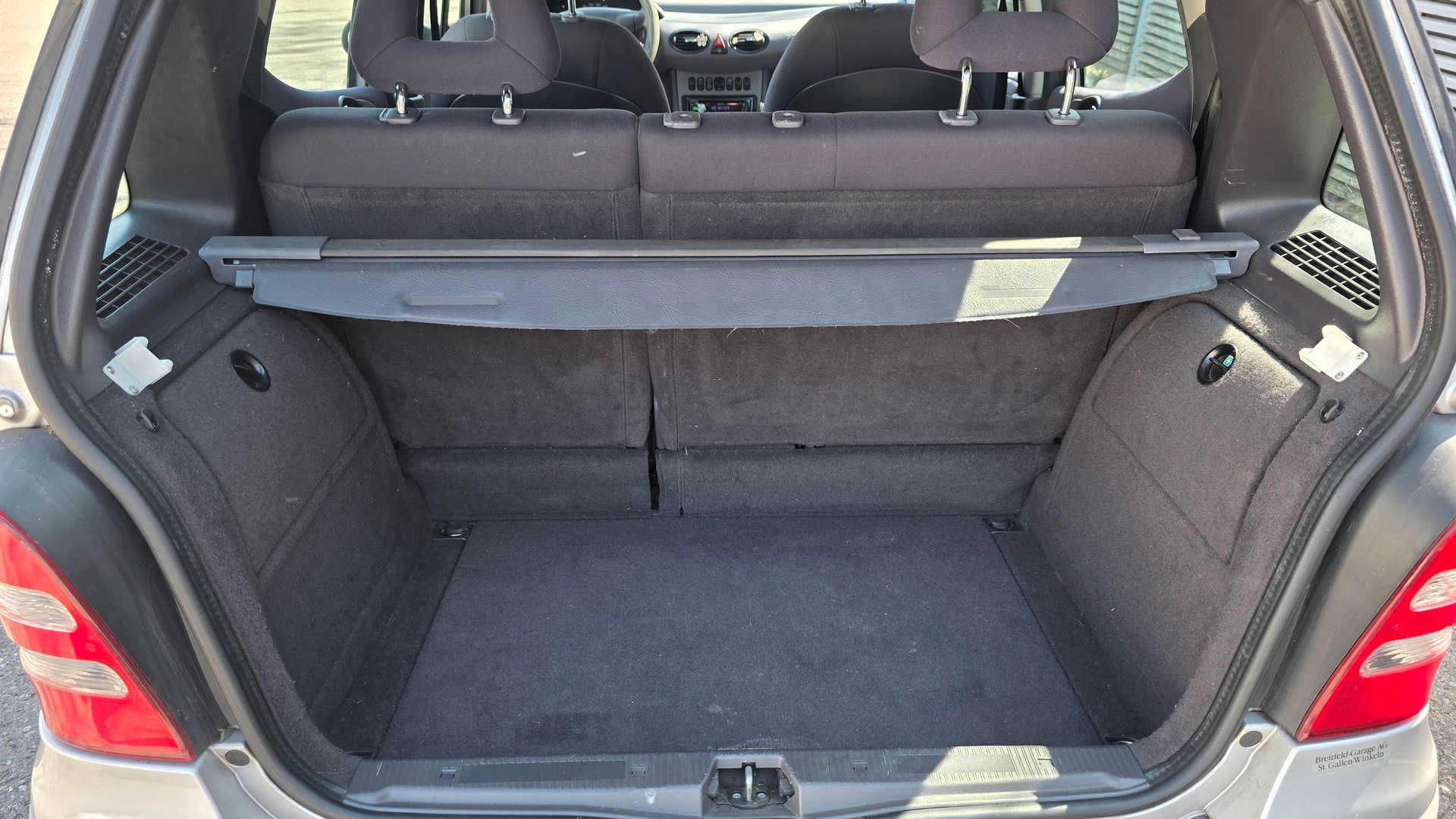 MERCEDES-BENZ A 170 CDI Elégance-image-12