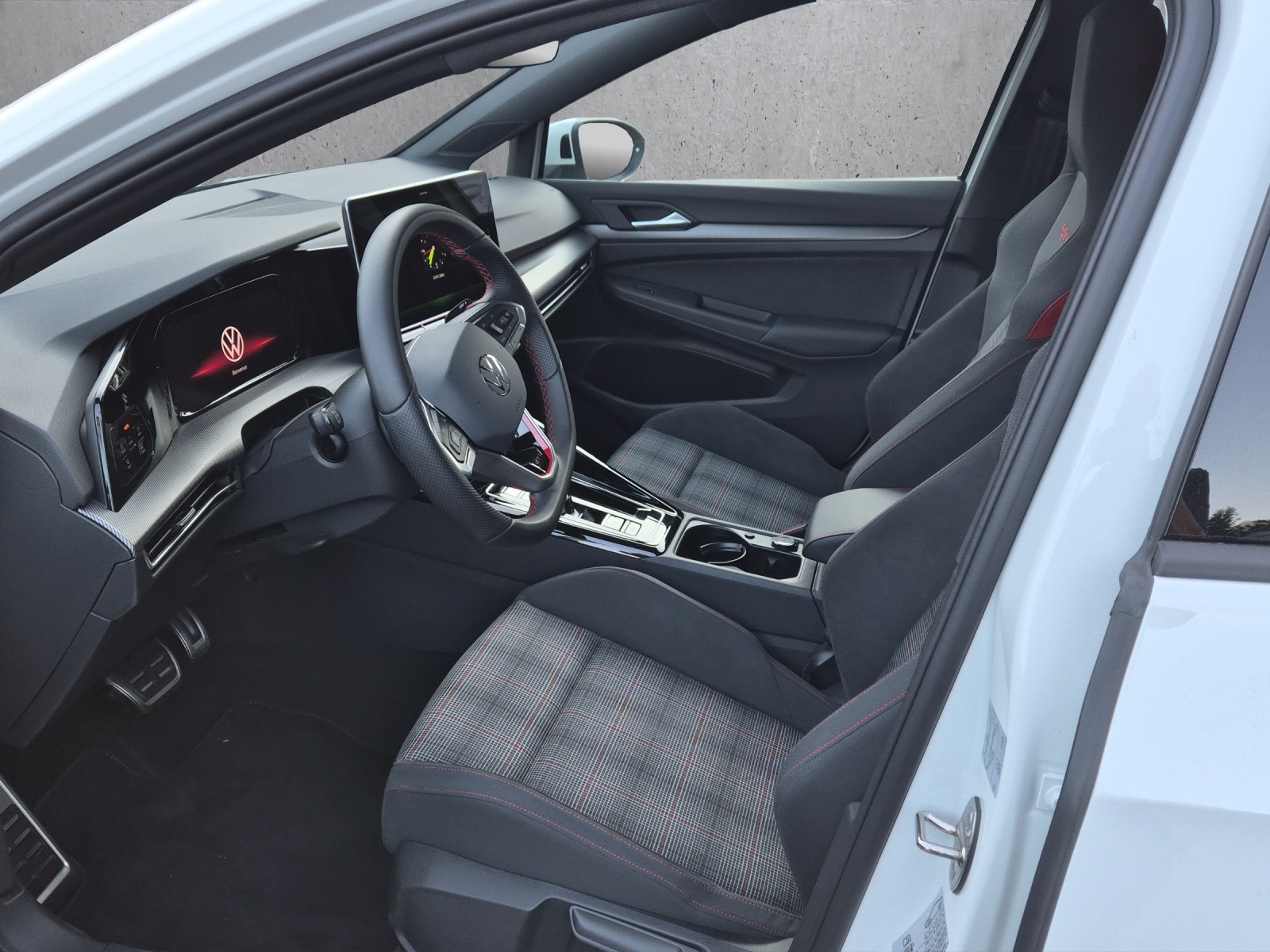 VW Golf 2.0 TSI GTI DSG-image-3