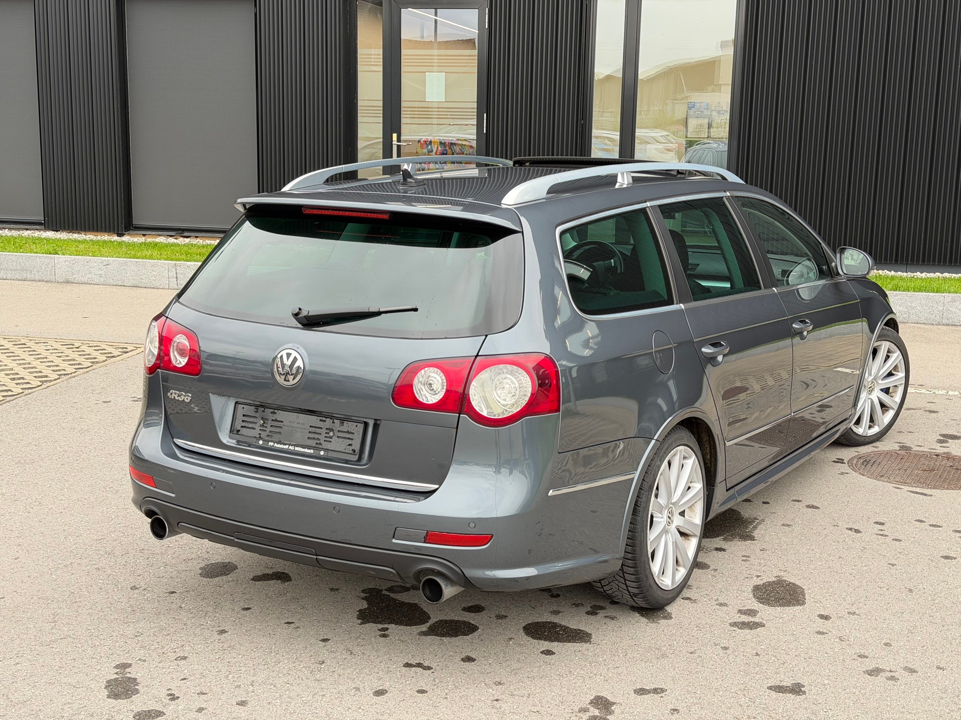 VW Passat R36 4Motion-image-7