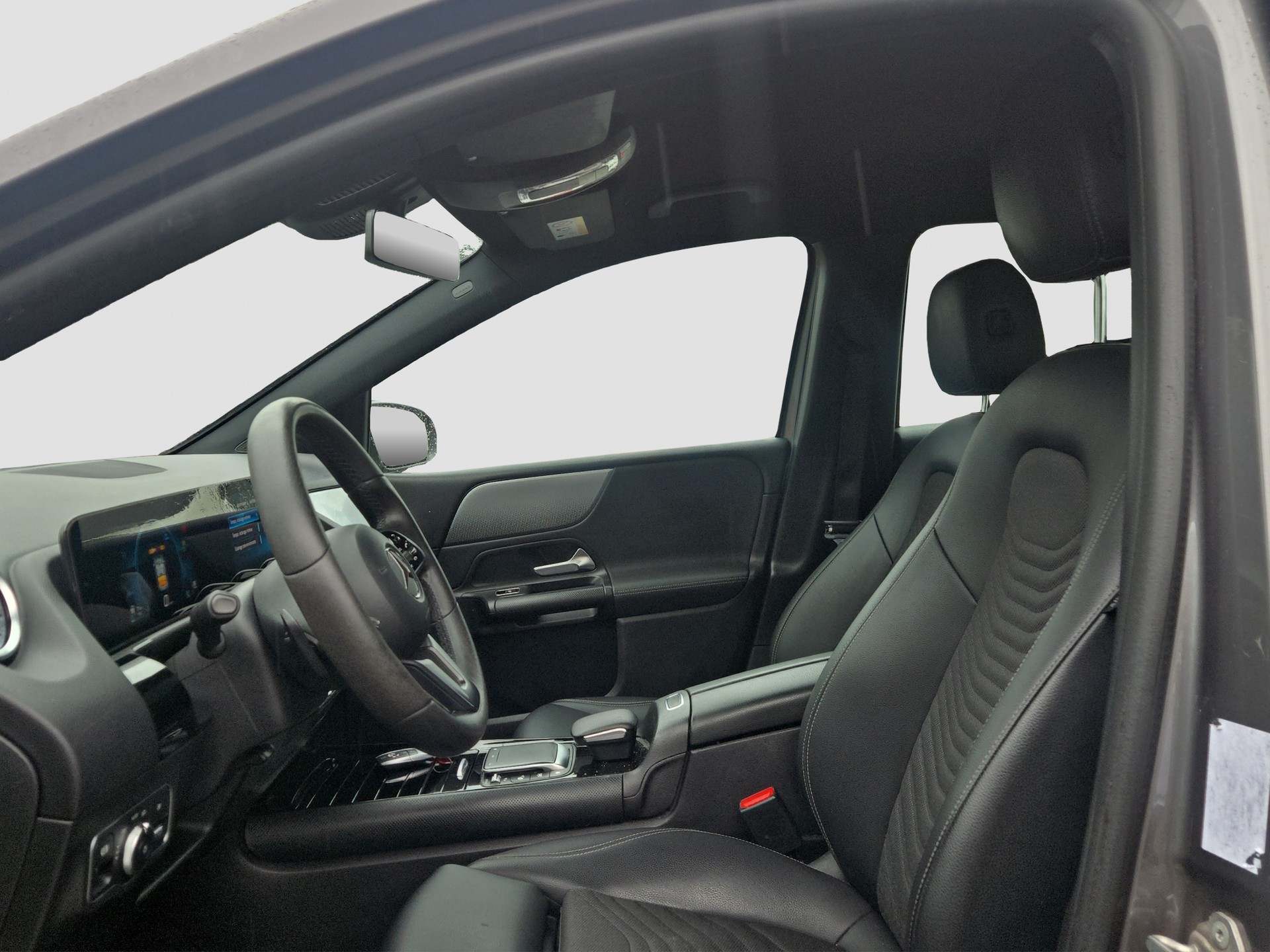 MERCEDES-BENZ B 220 d 4Matic AMG Line 8G-DCT-image-17