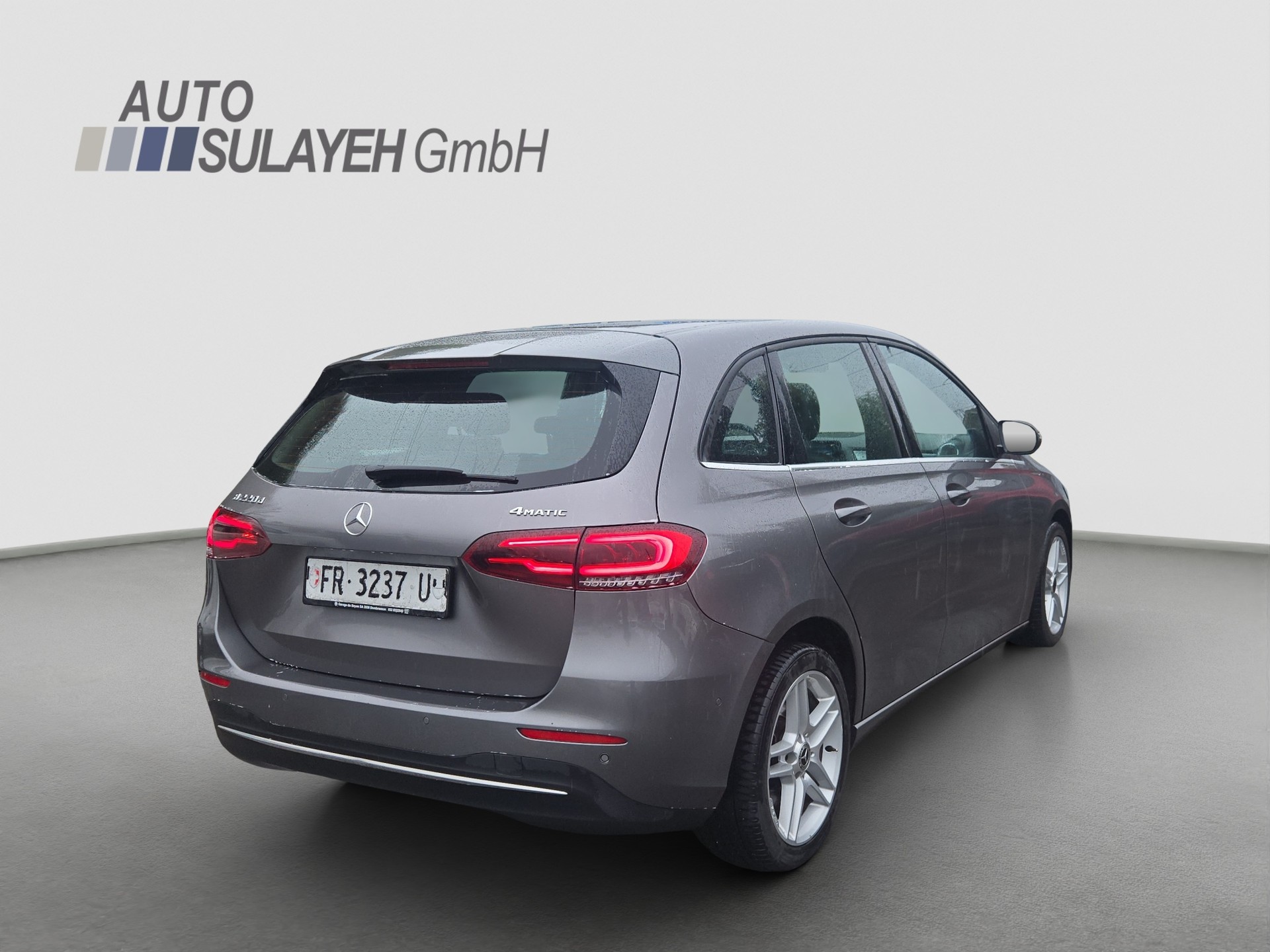 MERCEDES-BENZ B 220 d 4Matic AMG Line 8G-DCT-image-3