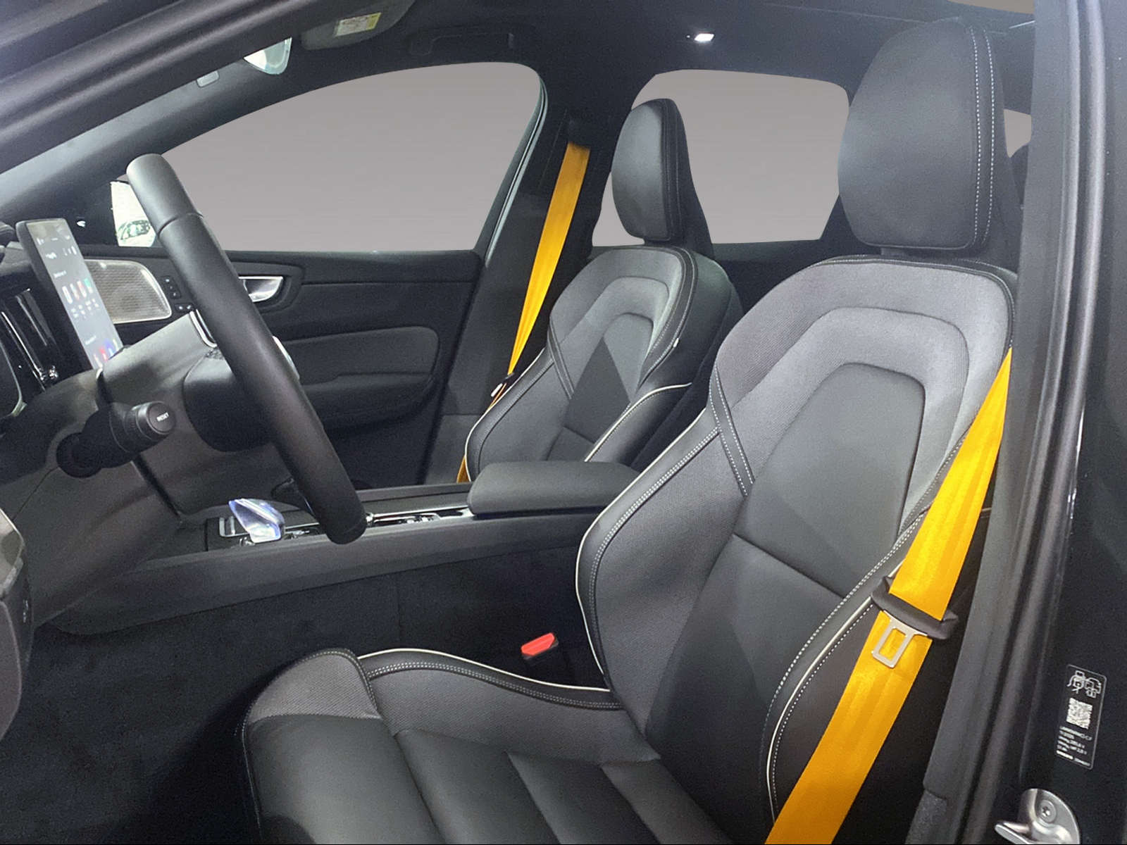 VOLVO XC60 T8 eAWD PluginHybrid Polestar Geartronic-image-7