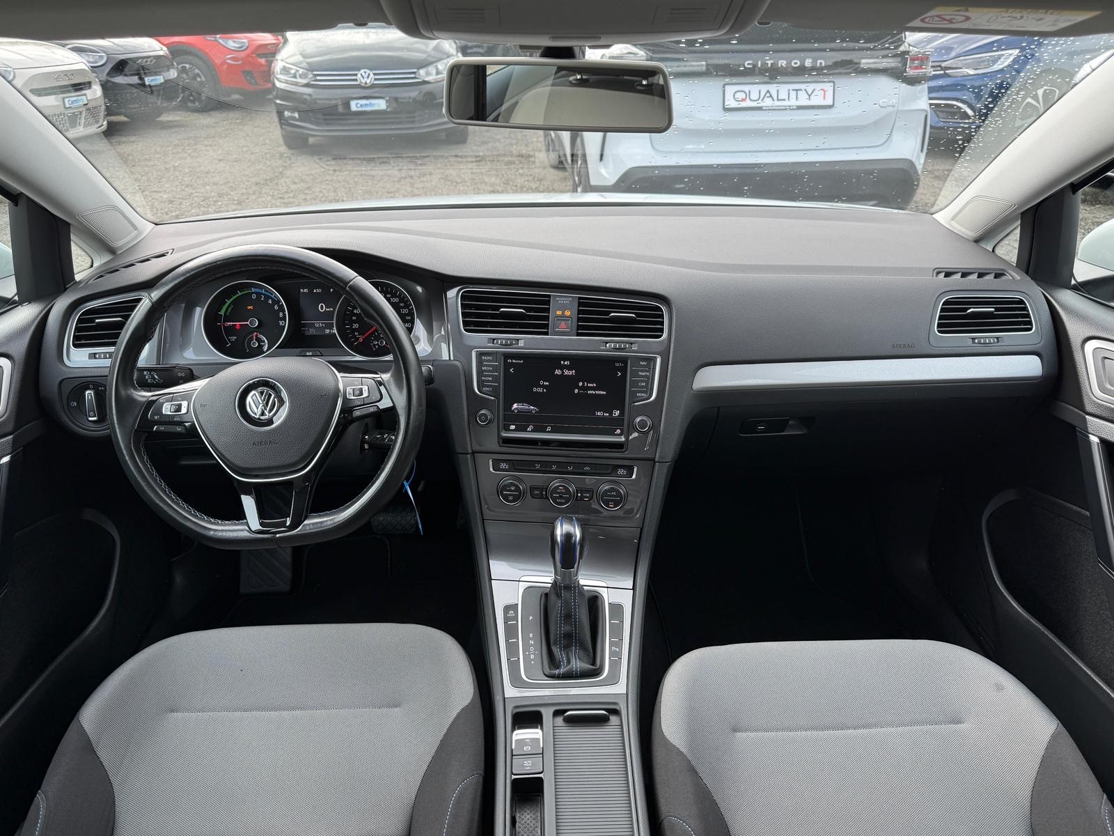 VW e-Golf-image-13