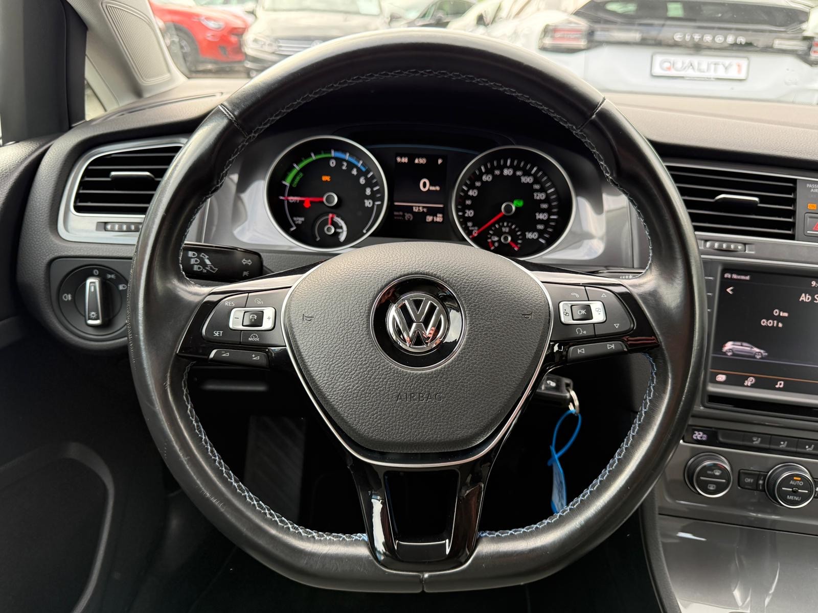VW e-Golf-image-17