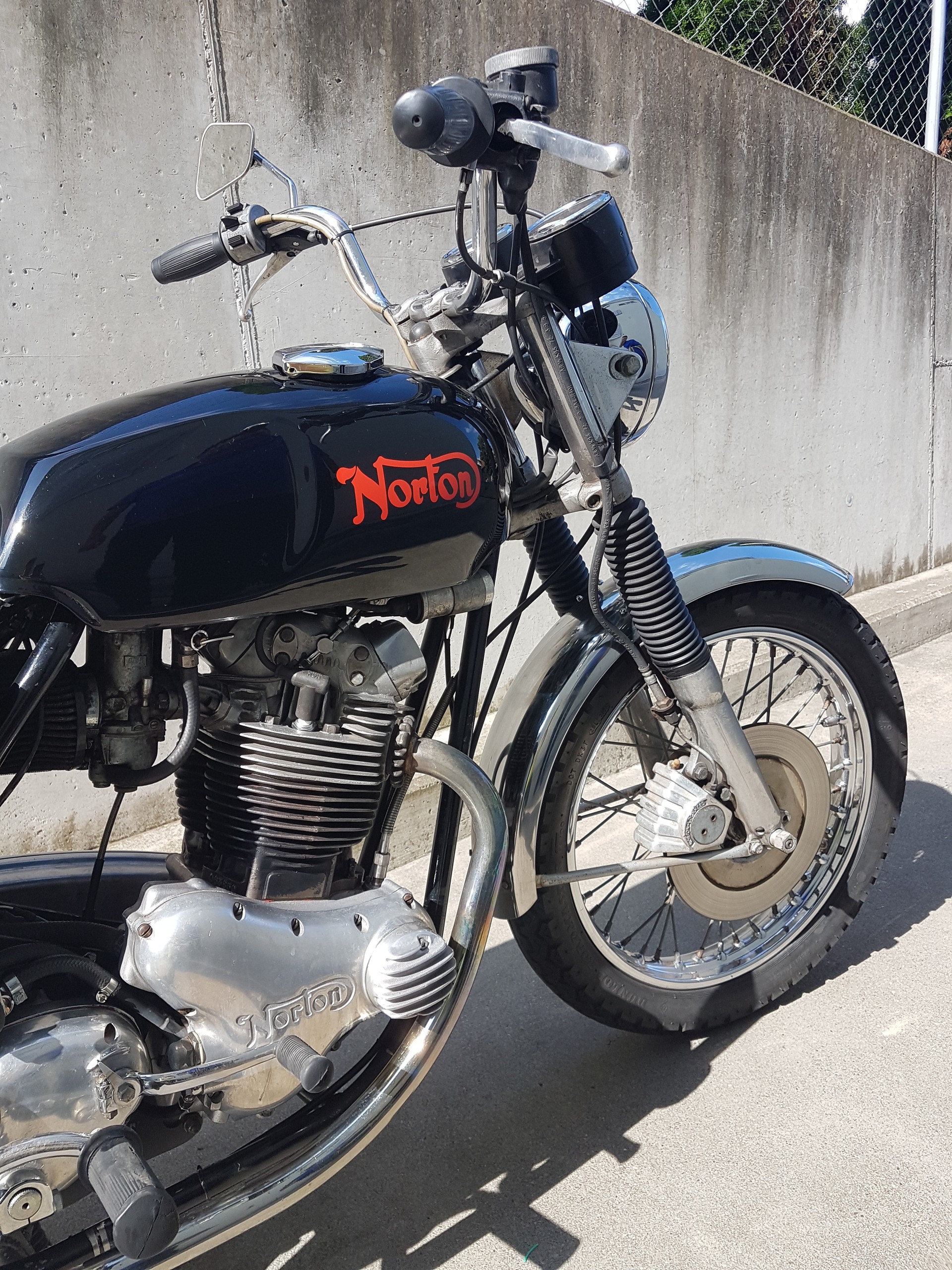 NORTON Commando 850-image-1