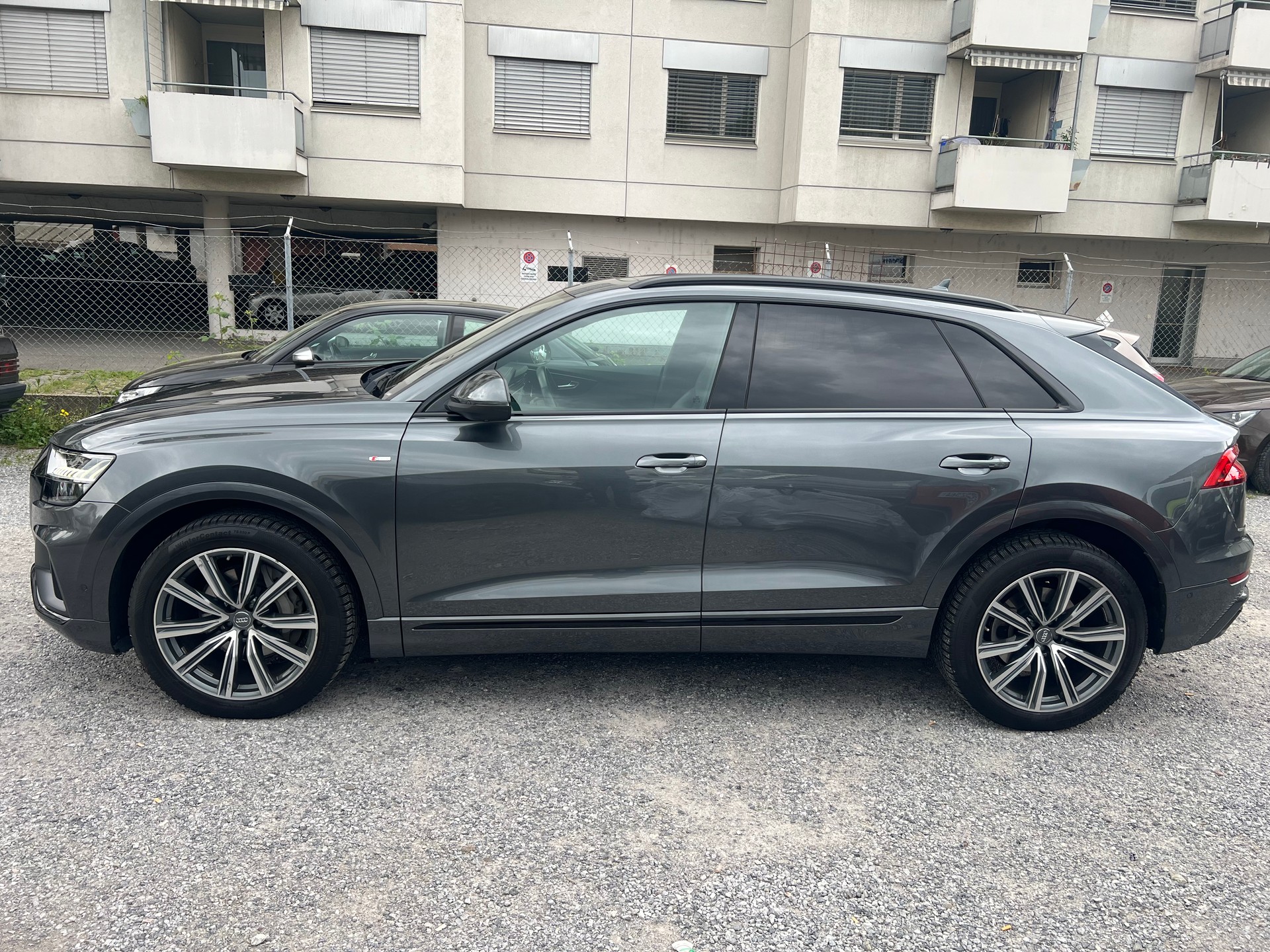 AUDI Q8 50 TDI quattro tiptronic-image-3