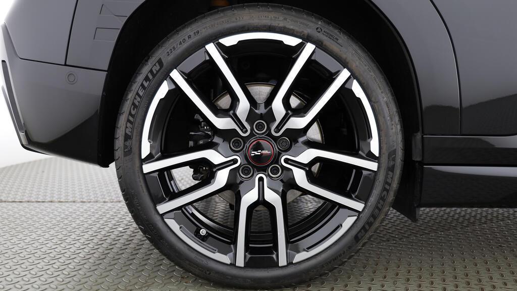 MINI Aceman E-image-9