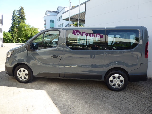 RENAULT Trafic Blue dCi 150 Passenger Business EDC-image-15
