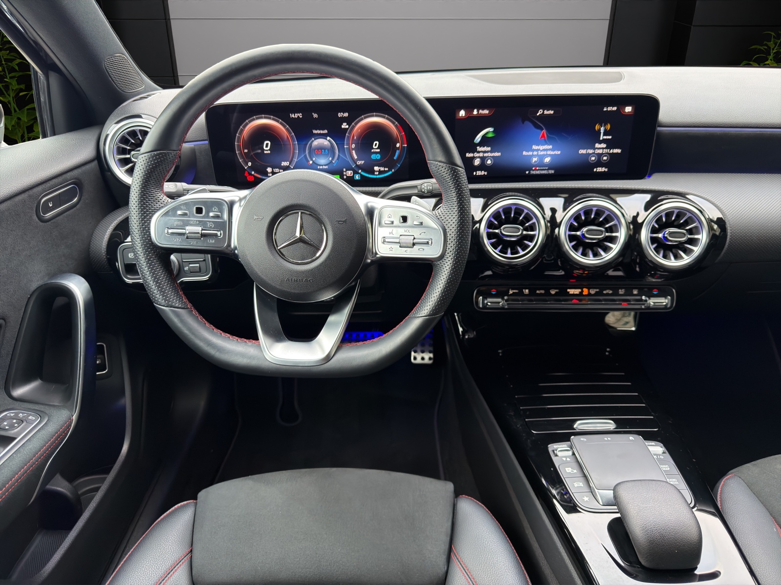 Image MERCEDES-BENZ A-250 A 250e AMG Line 8G-DCT