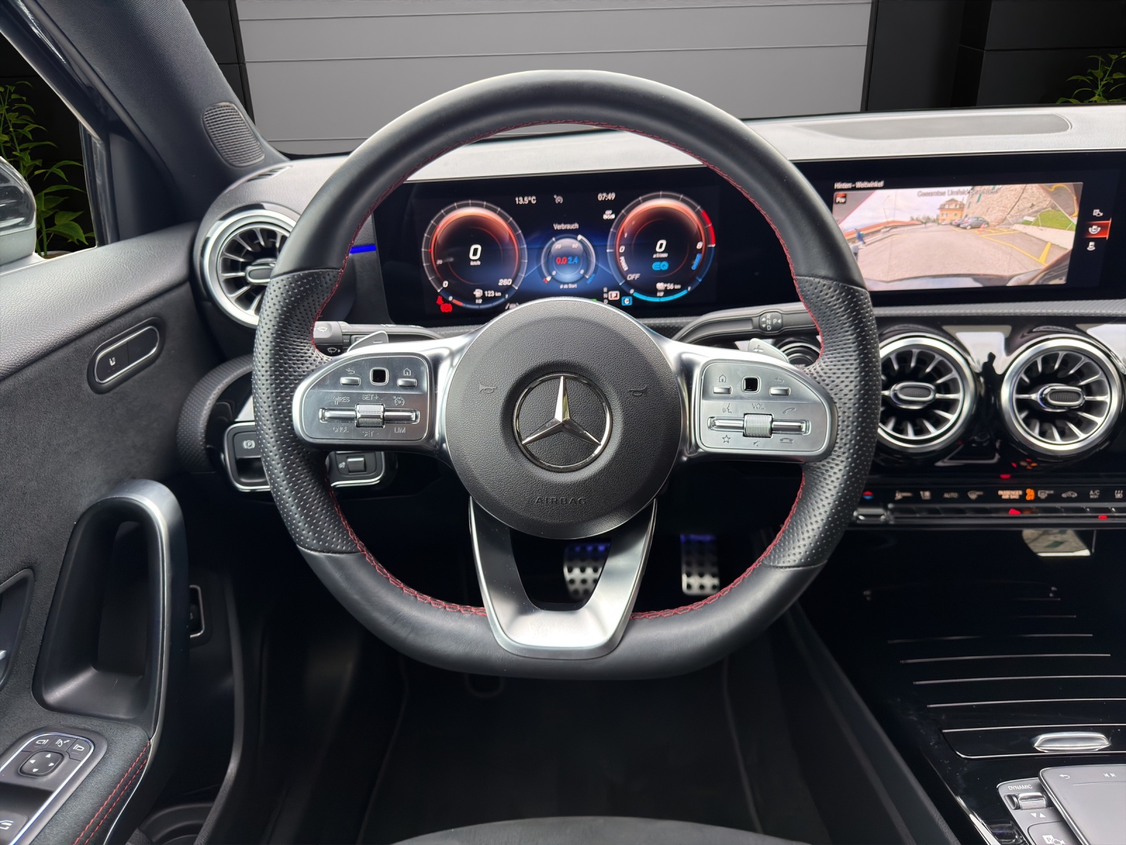 Image MERCEDES-BENZ A-250 A 250e AMG Line 8G-DCT