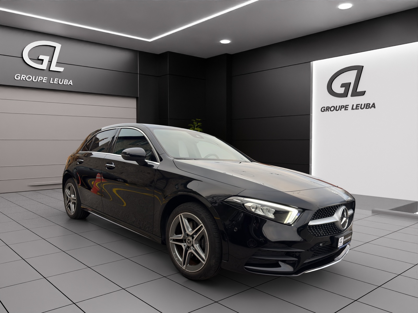 Photo MERCEDES-BENZ A-250 A 250e AMG Line 8G-DCT