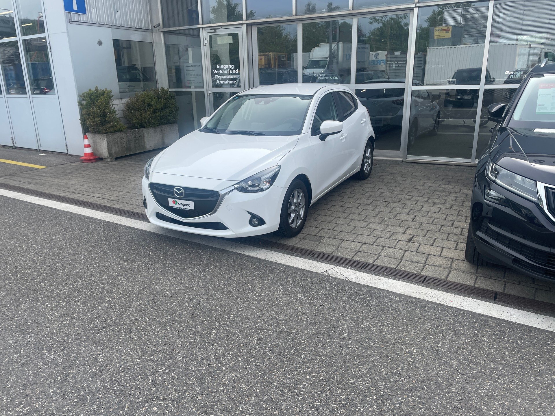 MAZDA 2 1.5i 16V Skyactiv-G Ambition Plus mit Anhängekupplung-image-1