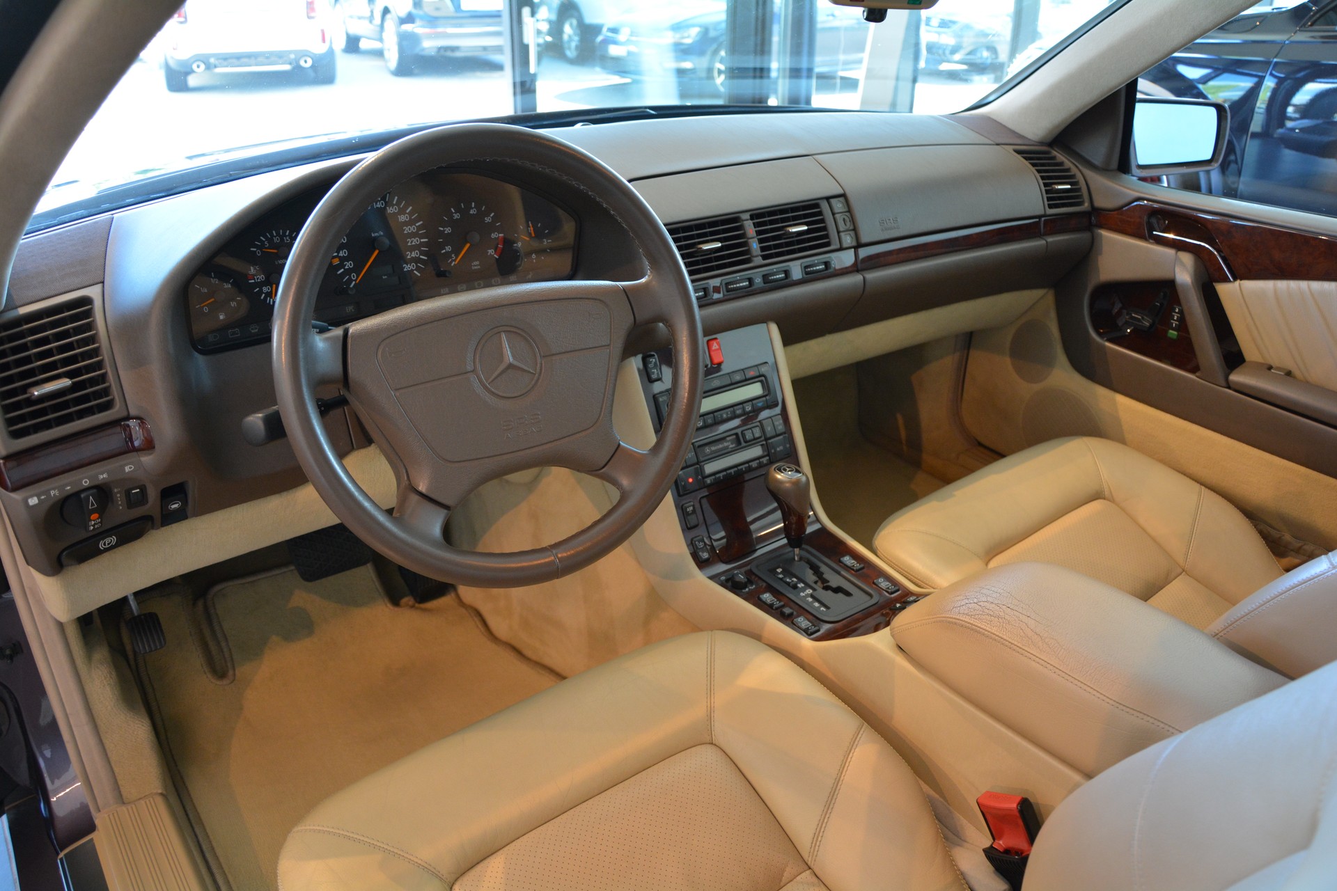 MERCEDES-BENZ CL (S) 420 Automatic-image-9