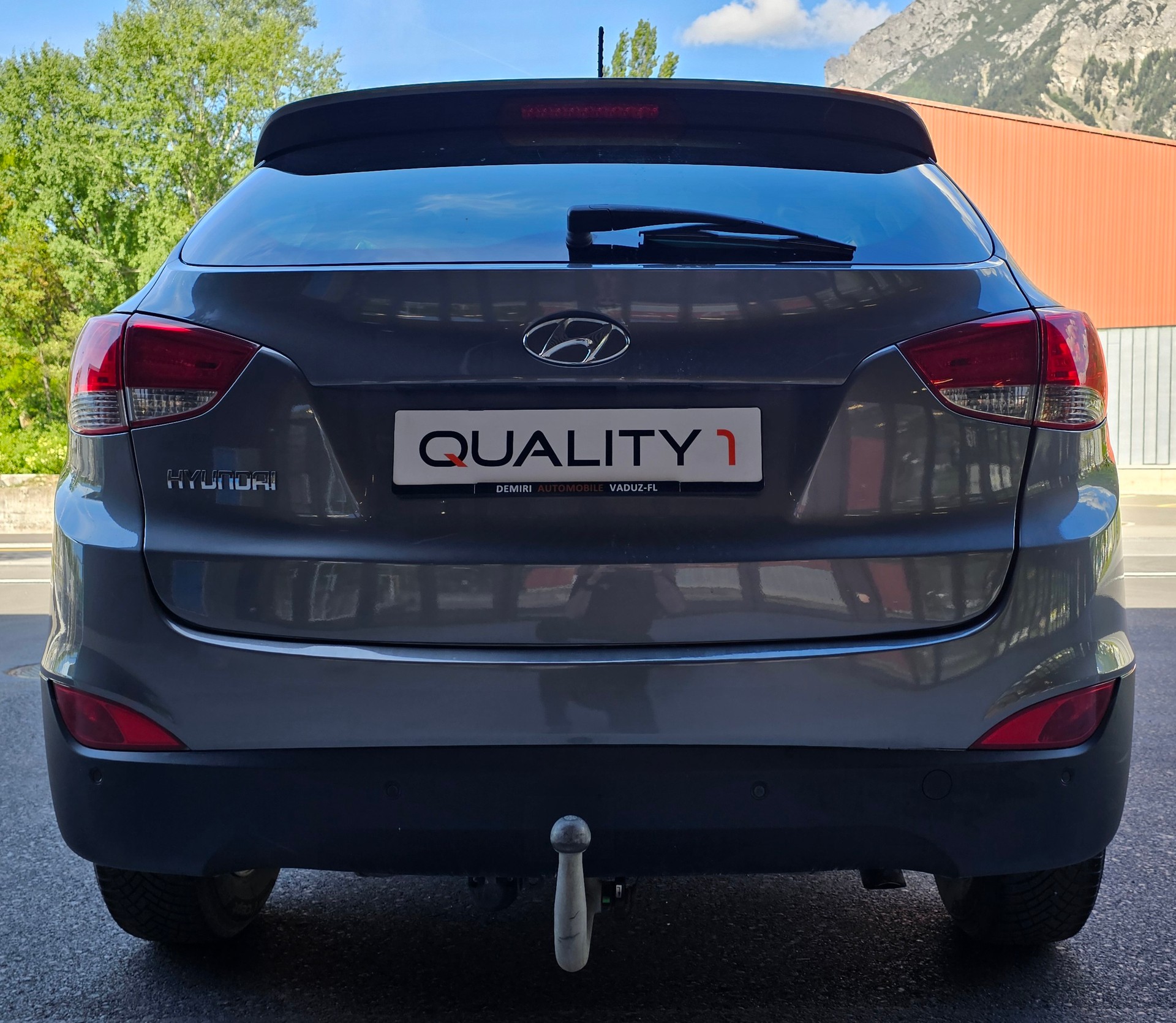 HYUNDAI iX 35 2.0 Premium 4WD Automatic-image-7