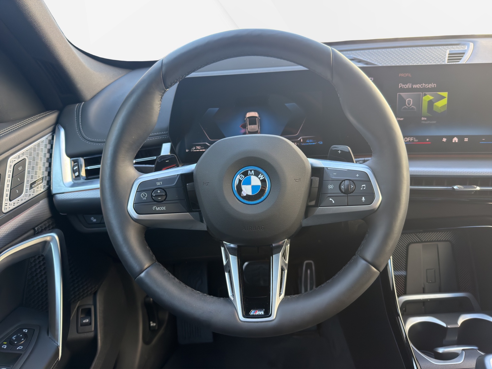 BMW X1 xDrive 30e M Sport-image-13