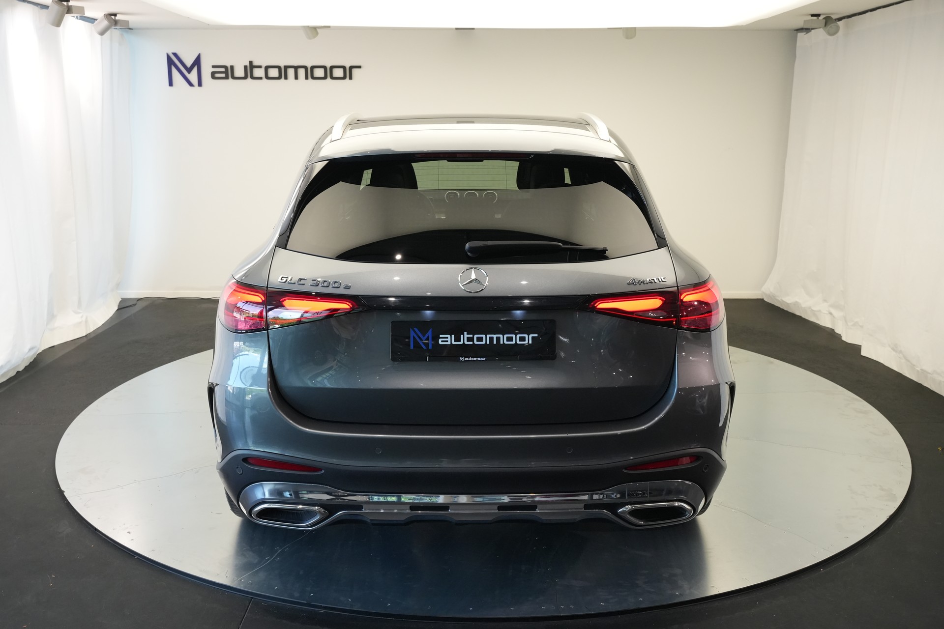 MERCEDES-BENZ GLC 300 e 4Matic 9G-Tronic *CH-Fahrzeug* *AHK*-image-30