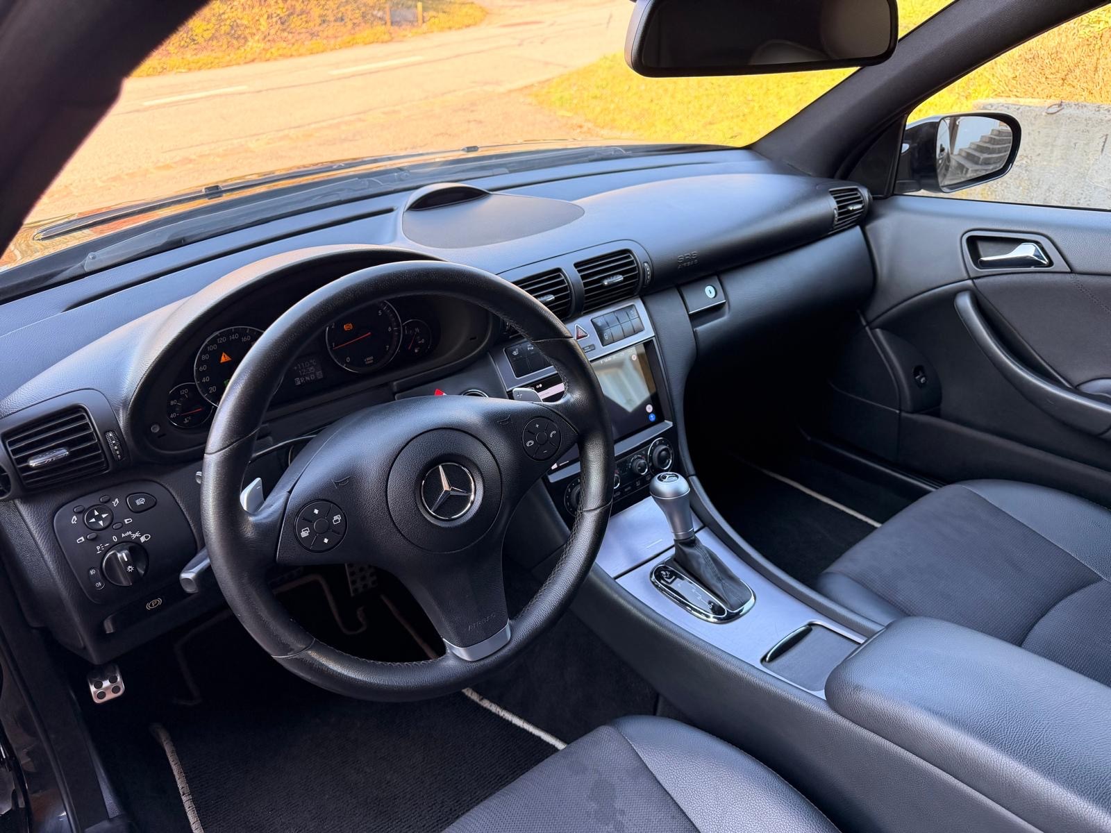 MERCEDES-BENZ CLC 200 Kompressor Automatic-image-7