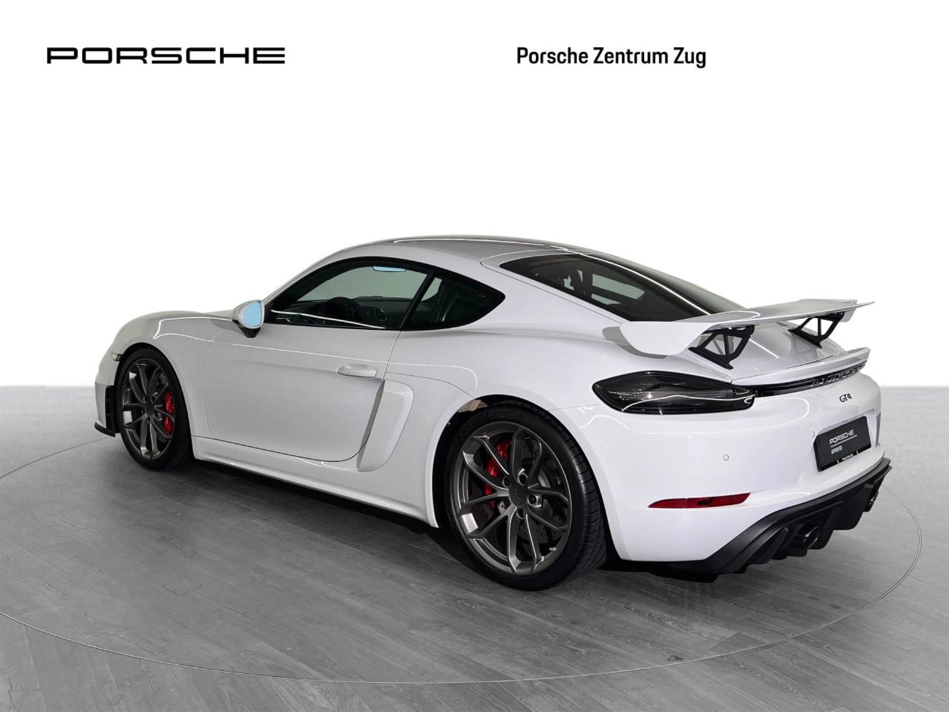 PORSCHE 718 Cayman GT4-image-2