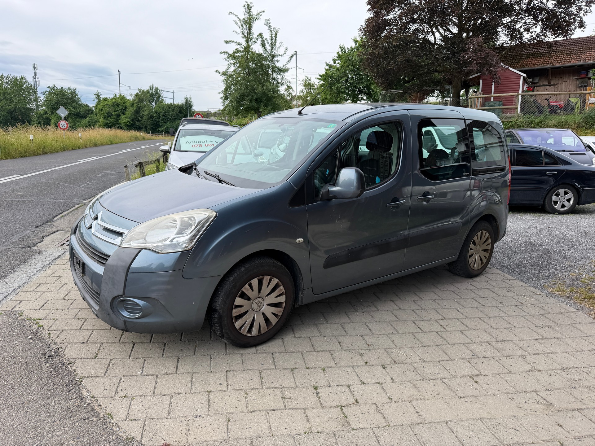 CITROEN Berlingo 1.6 16V Multispace-image-2
