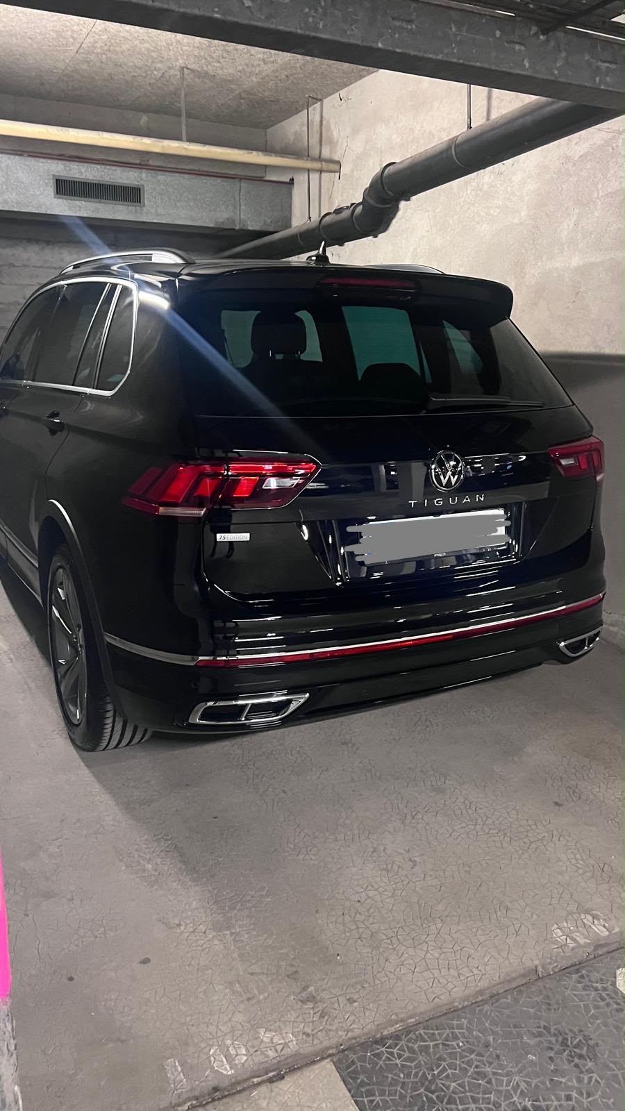 VW 1.5 TSI R-Line 75 Edition 2WD-image-2