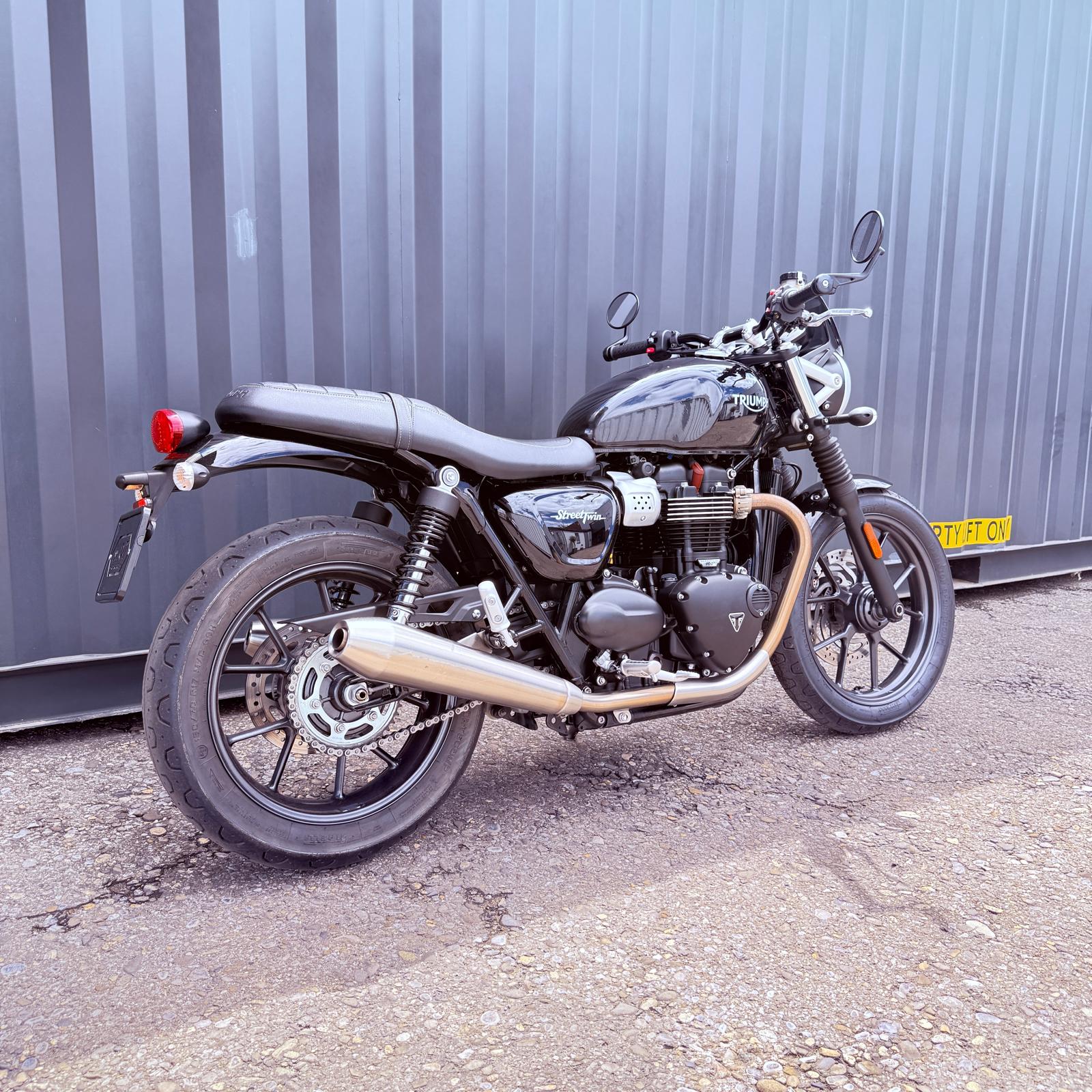TRIUMPH Street Twin 900 i-image-6
