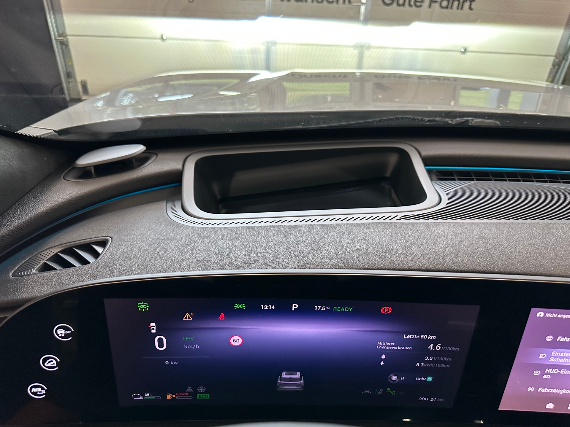 OMODA 9 PHEV SHS Exclusive AWD-image-24