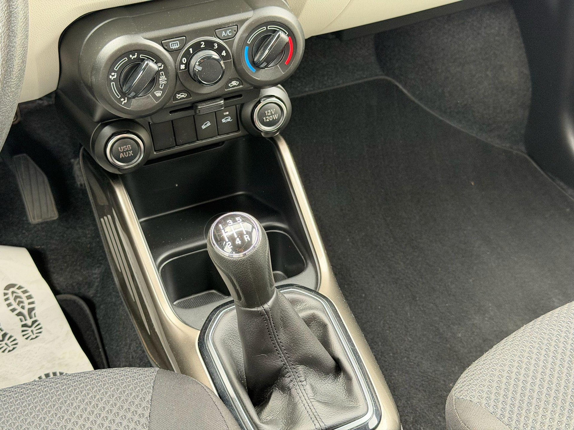 SUZUKI Ignis 1.2 Tradizio 4x4-image-13