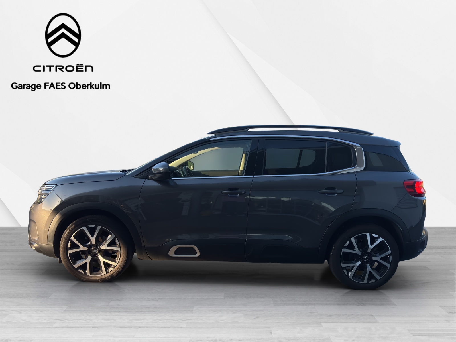 CITROEN C5 Aircross 1.6 PureTech Shine-image-2