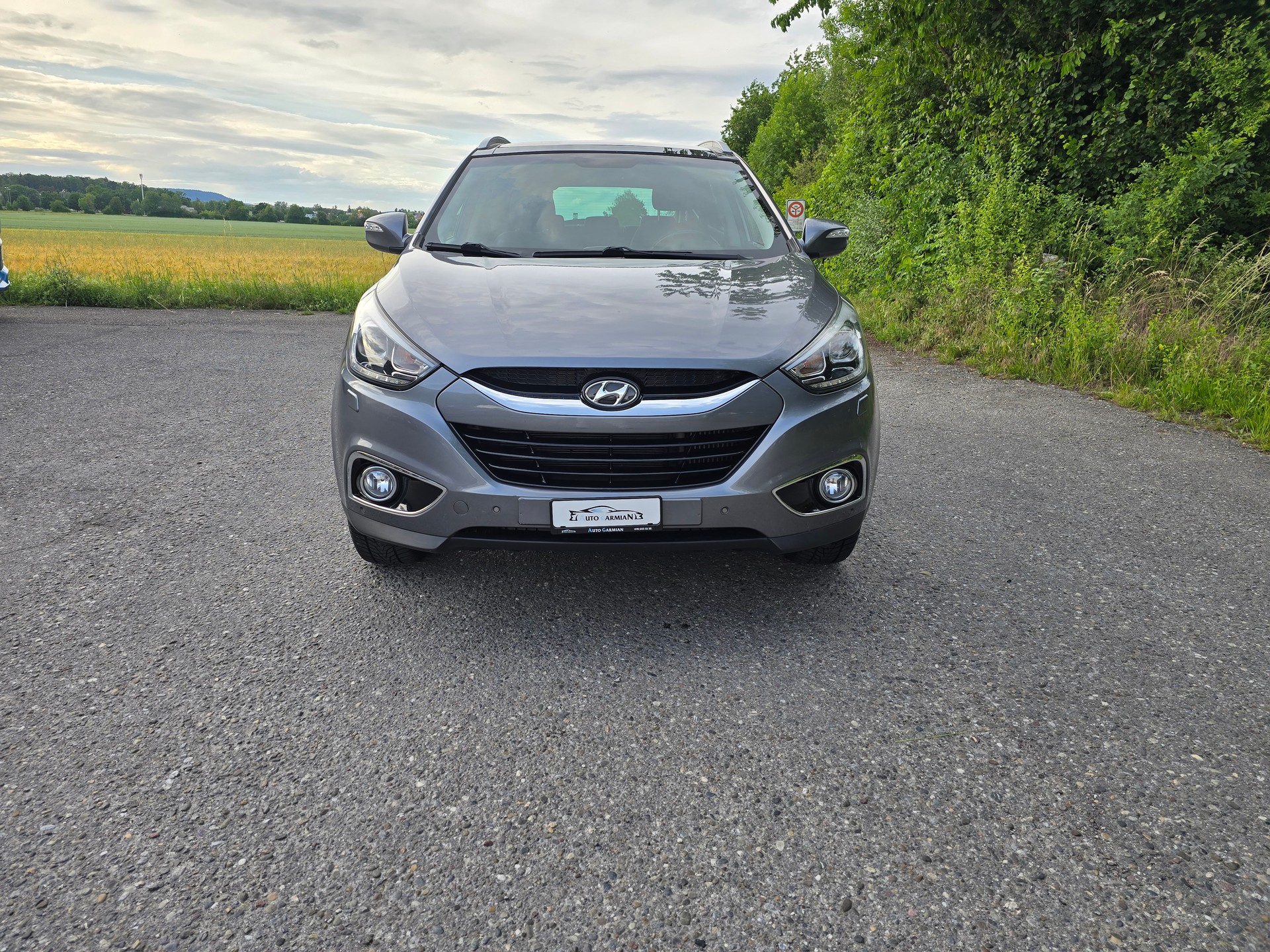 HYUNDAI iX 35 2.0 CRDi Premium 4WD Automatic-image-0