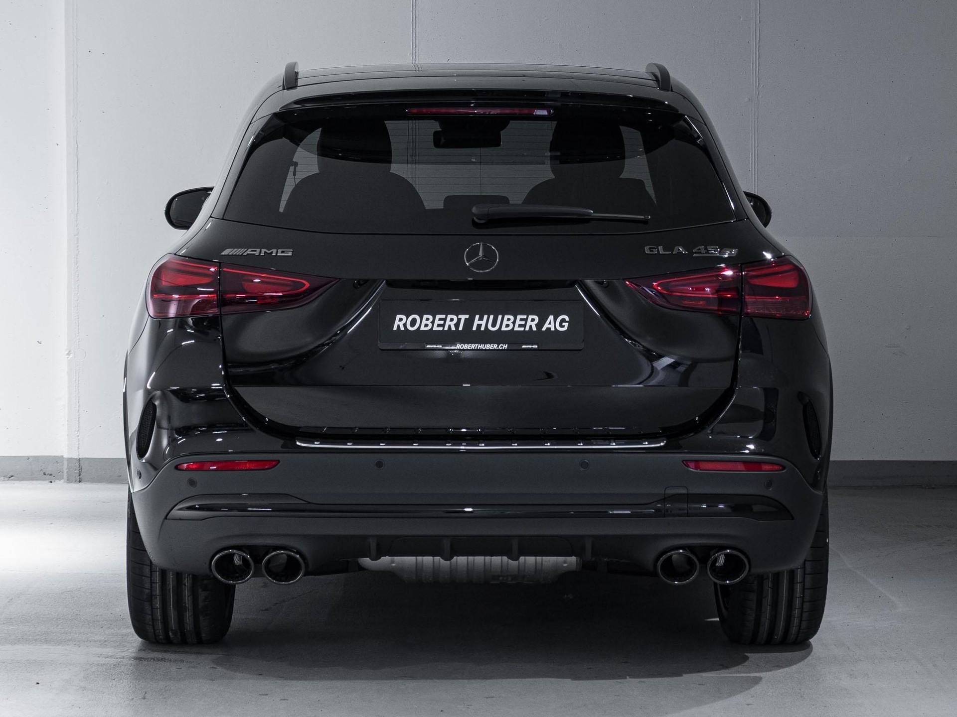 MERCEDES-BENZ GLA 45 S AMG 4MATIC+-image-5