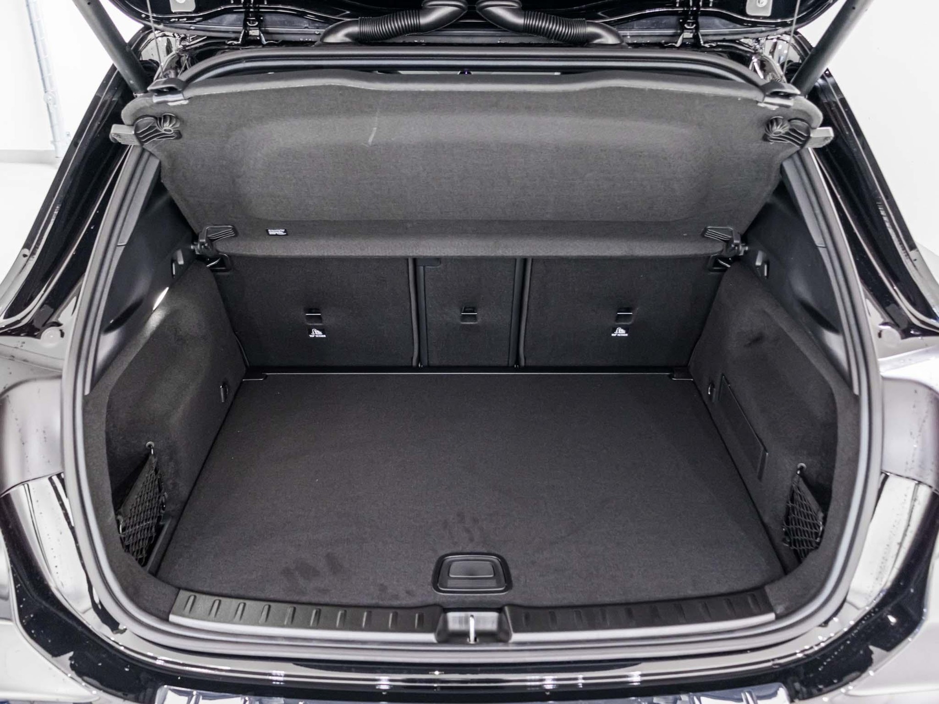 MERCEDES-BENZ GLA 45 S AMG 4MATIC+-image-13