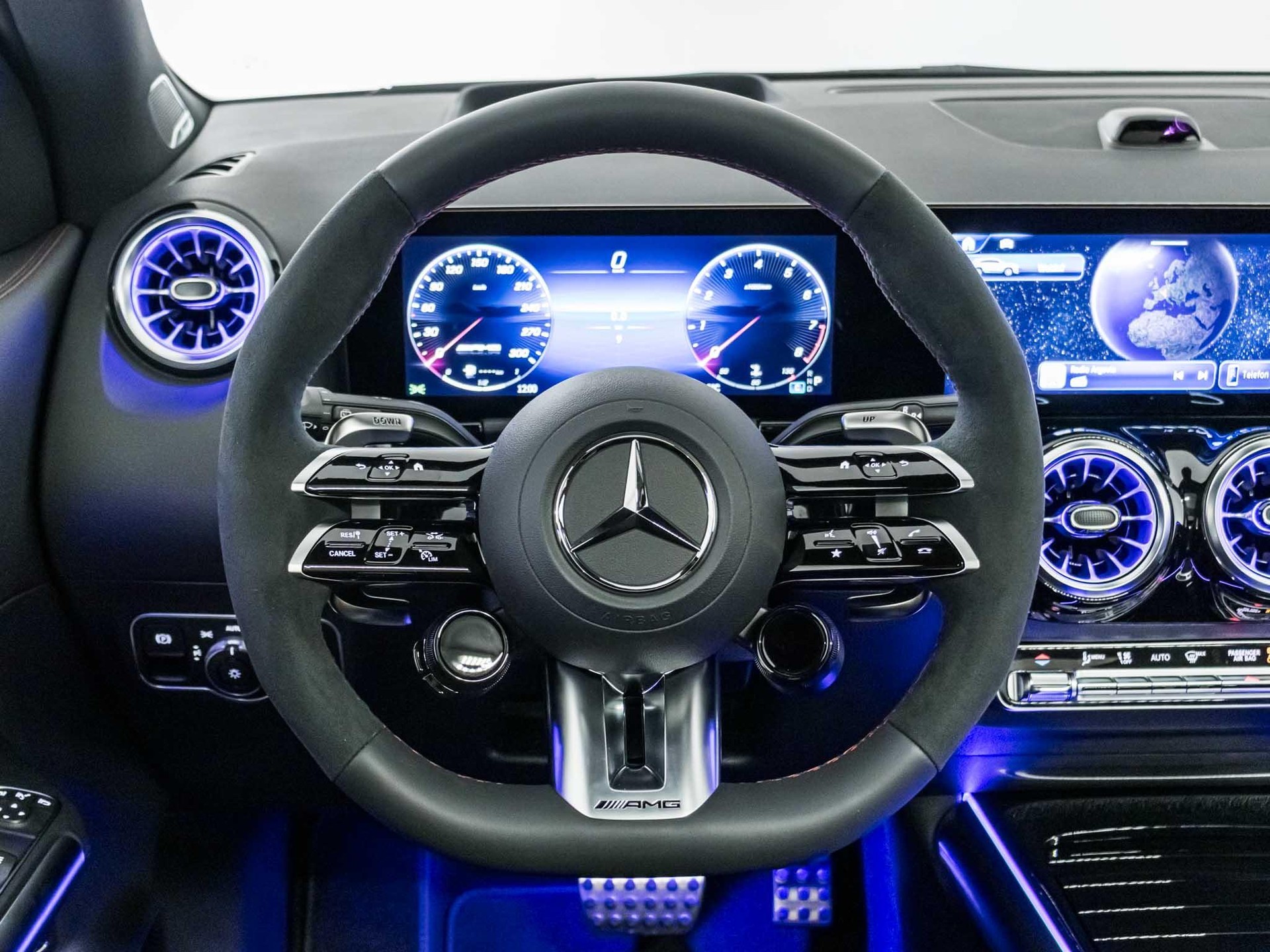 MERCEDES-BENZ GLA 45 S AMG 4MATIC+-image-10
