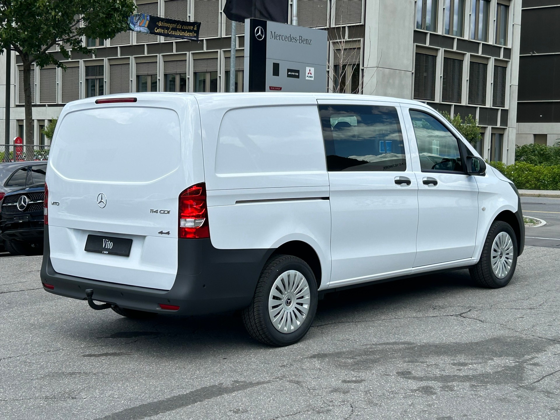 MERCEDES-BENZ Vito 114 CDI KA Lang Worker 4Matic-image-8