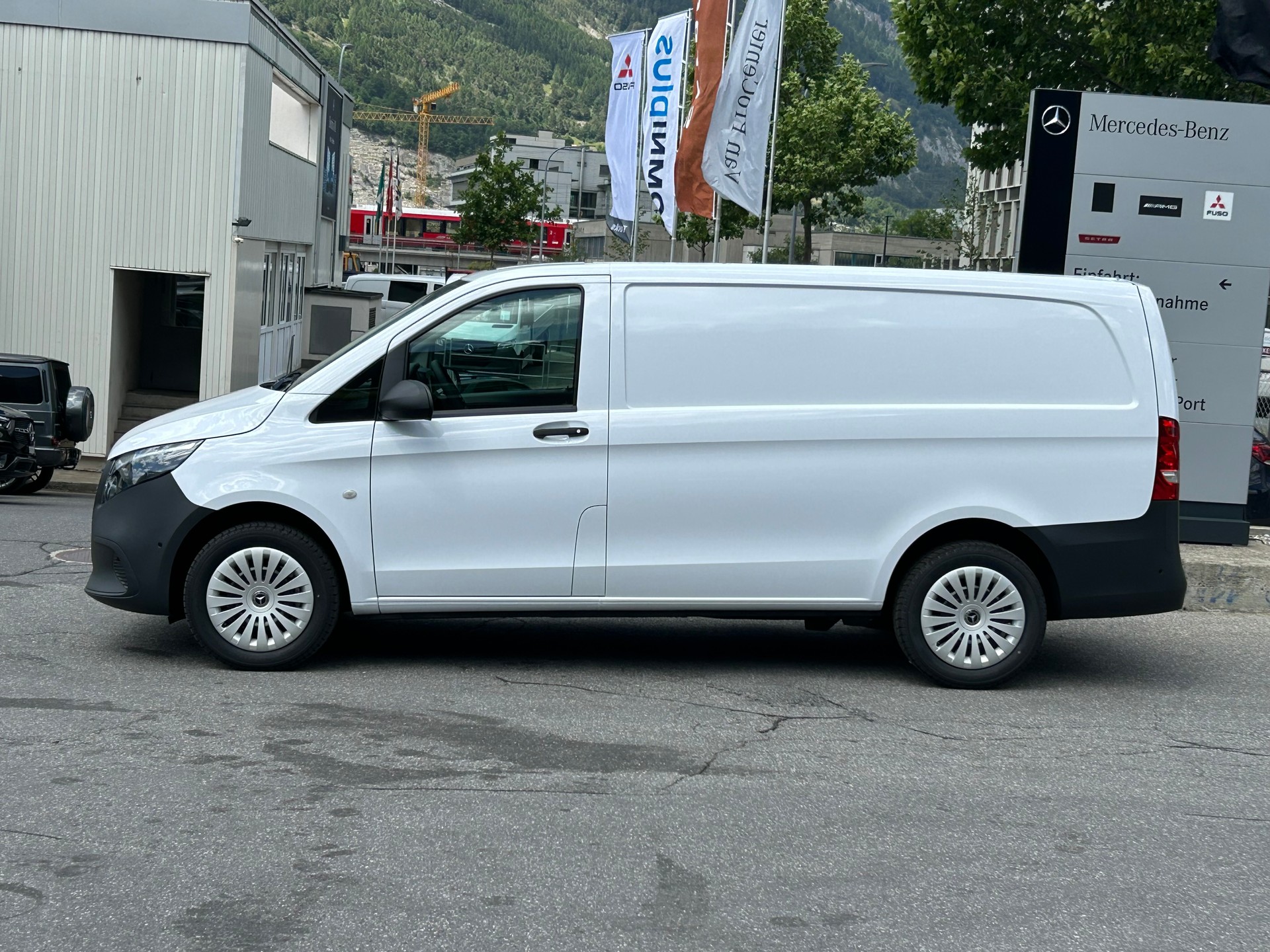 MERCEDES-BENZ Vito 114 CDI KA Lang Worker 4Matic-showroom-element-3