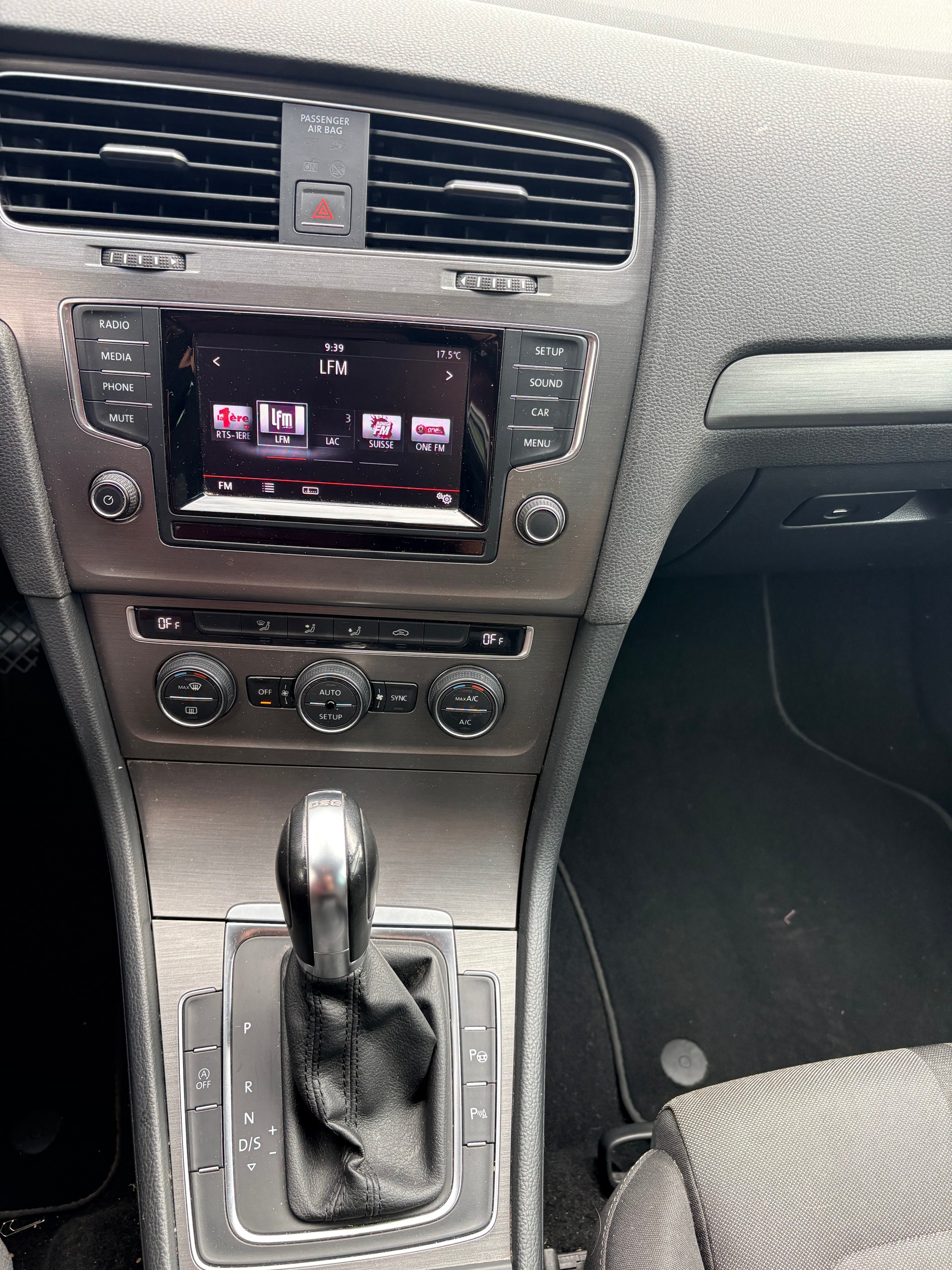 VW Golf Variant 1.4 TSI Cup DSG-image-9