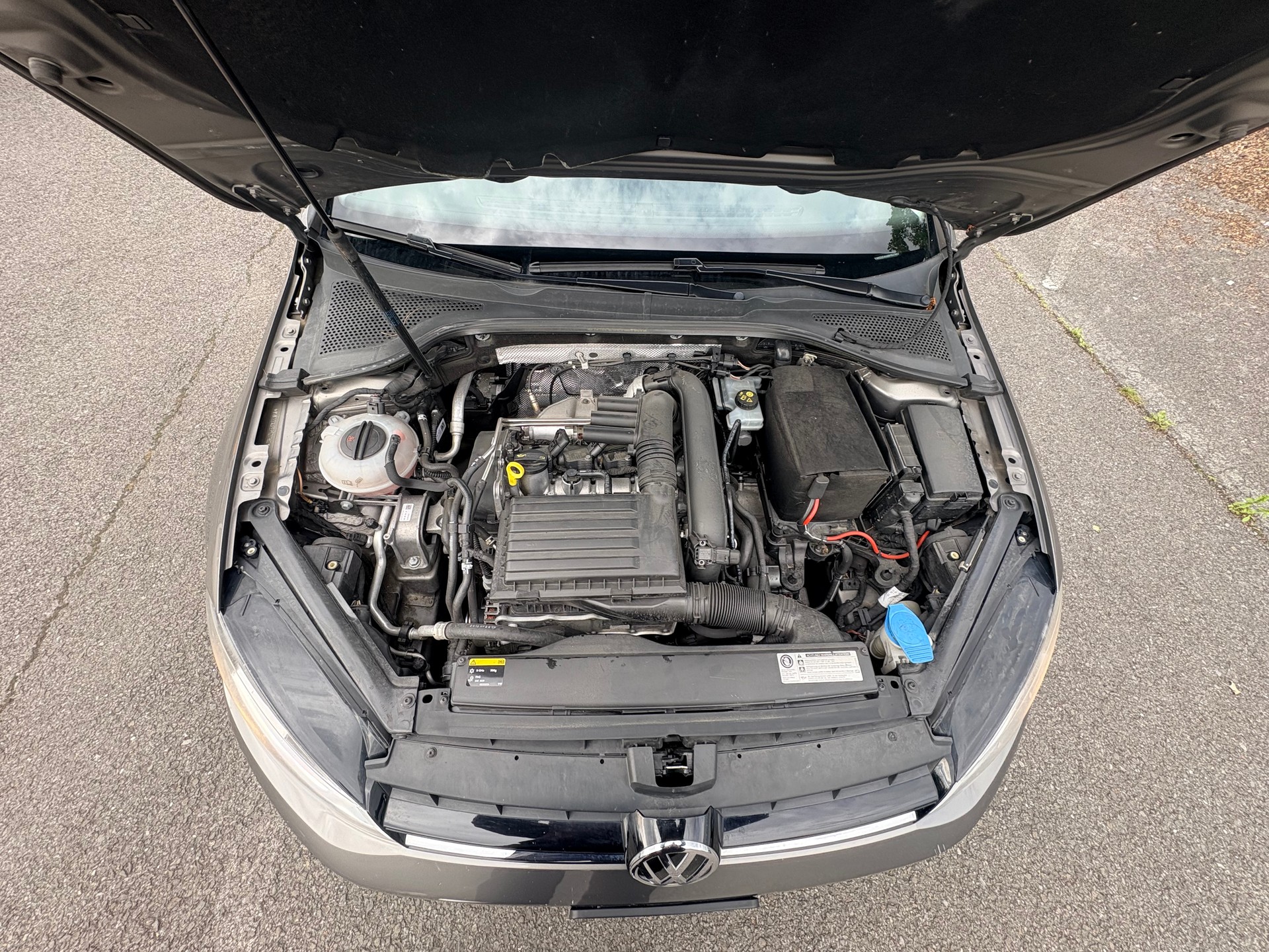 VW Golf Variant 1.4 TSI Cup DSG-image-10
