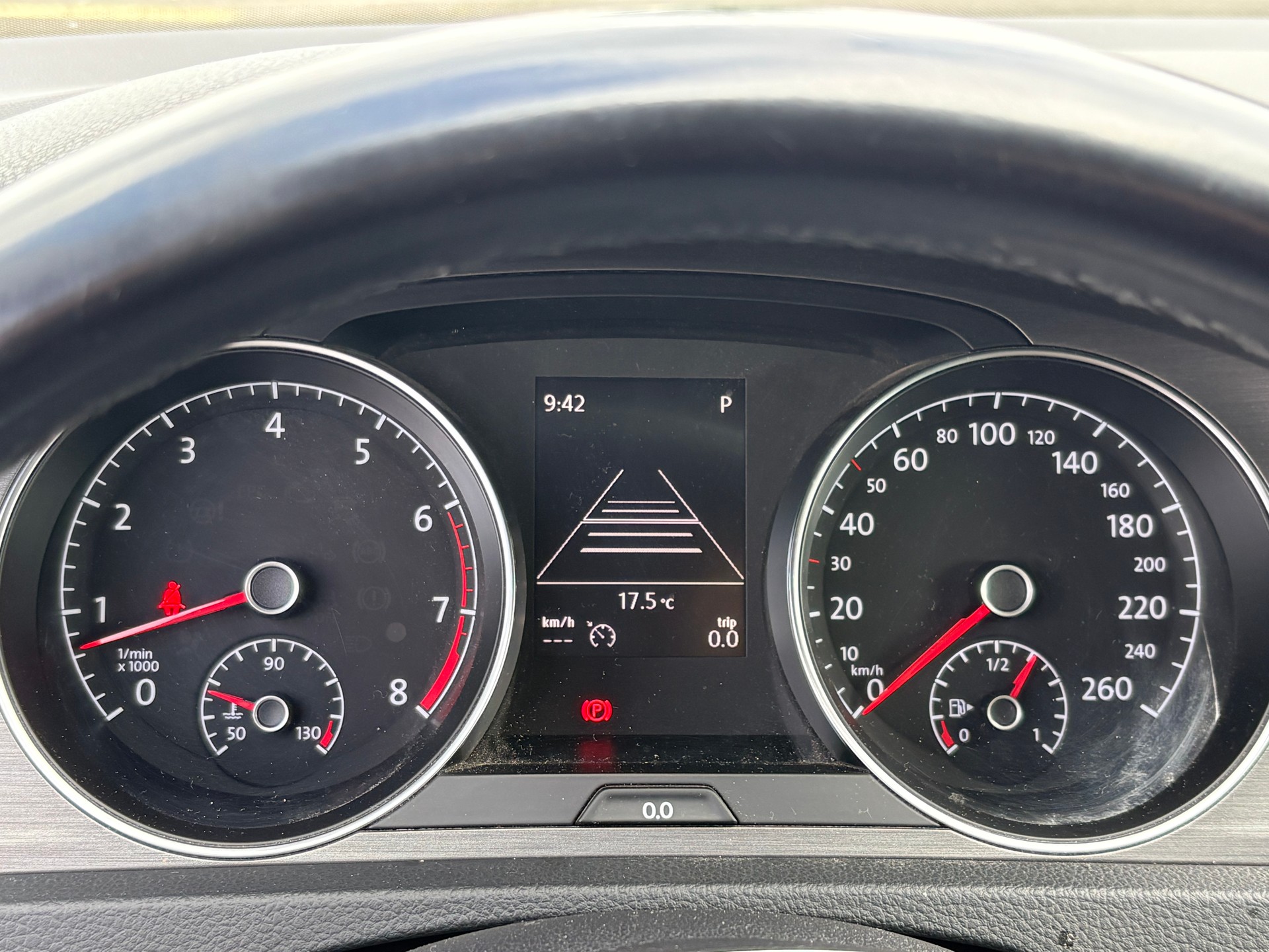 VW Golf Variant 1.4 TSI Cup DSG-image-8