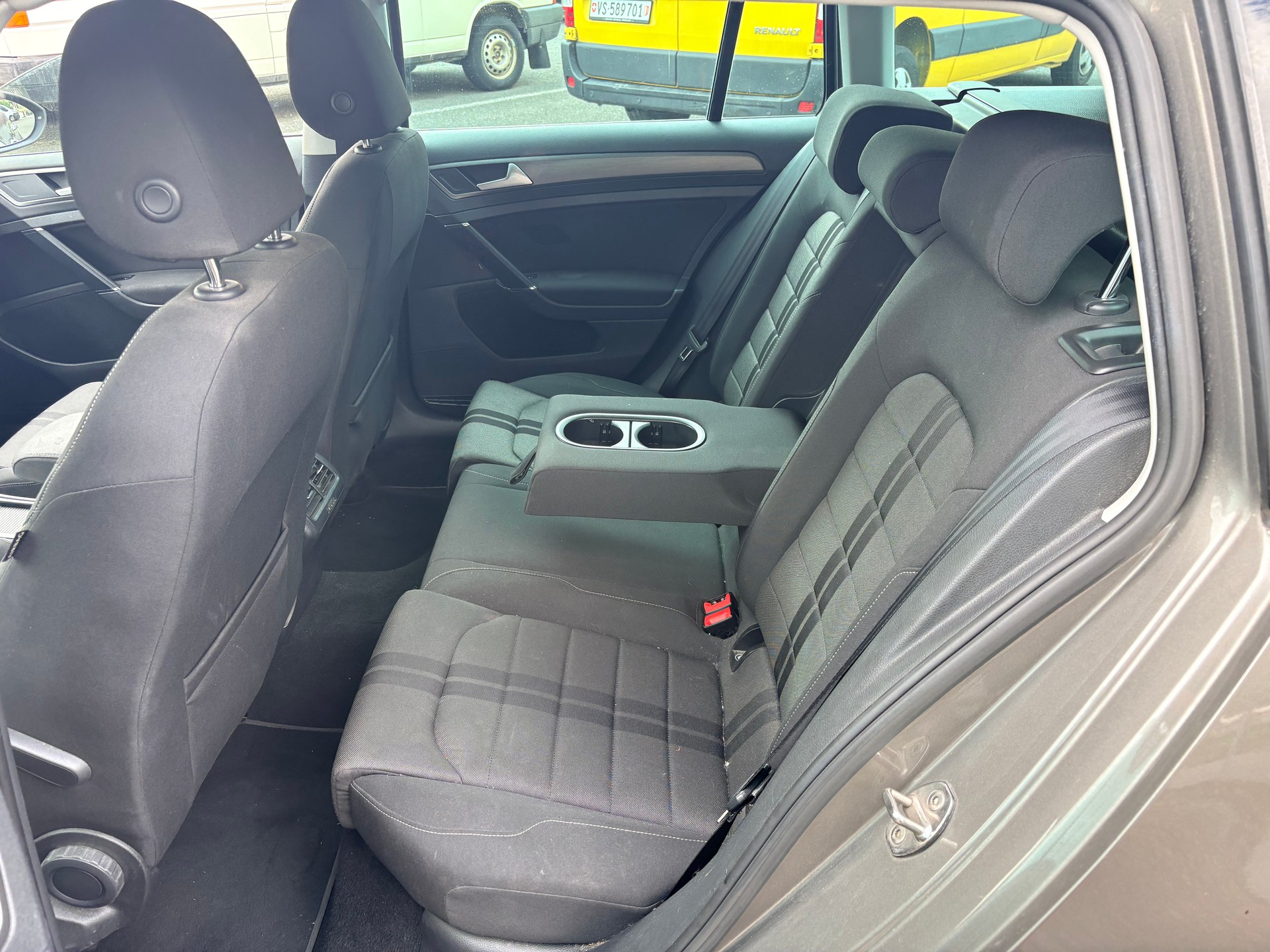 VW Golf Variant 1.4 TSI Cup DSG-image-6