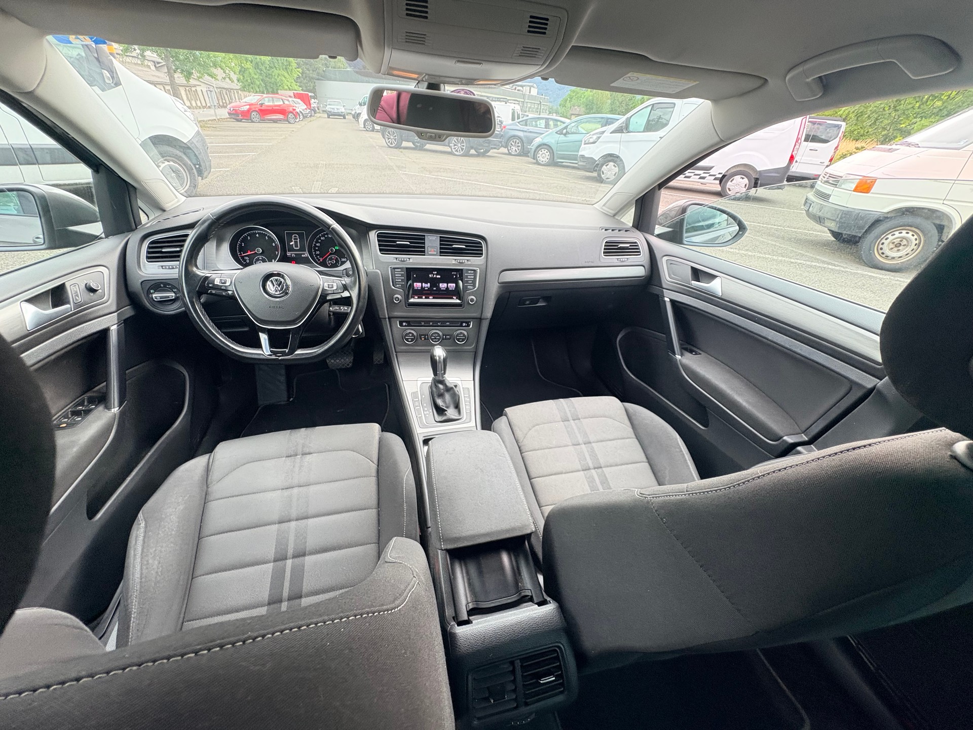 VW Golf Variant 1.4 TSI Cup DSG-image-5