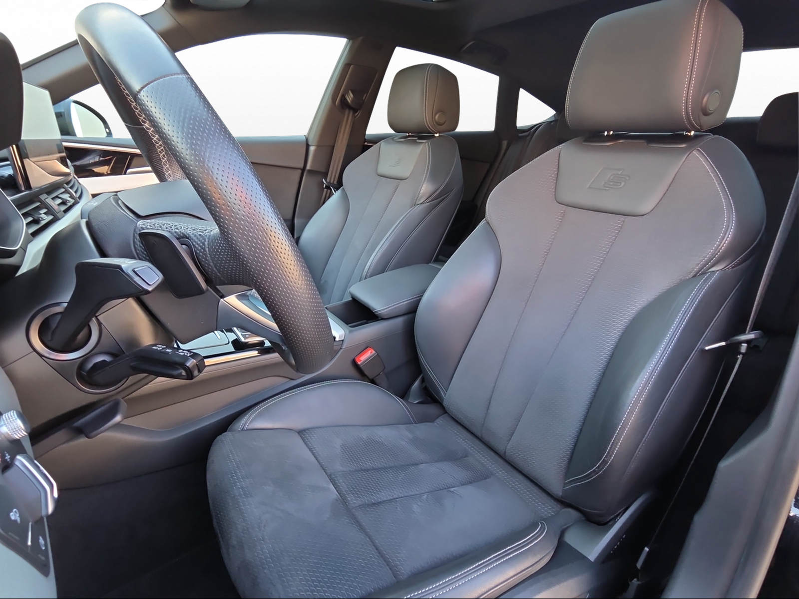 AUDI A5 Sportback 40 TDI S-Line Attraction quattro S-tronic-image-7