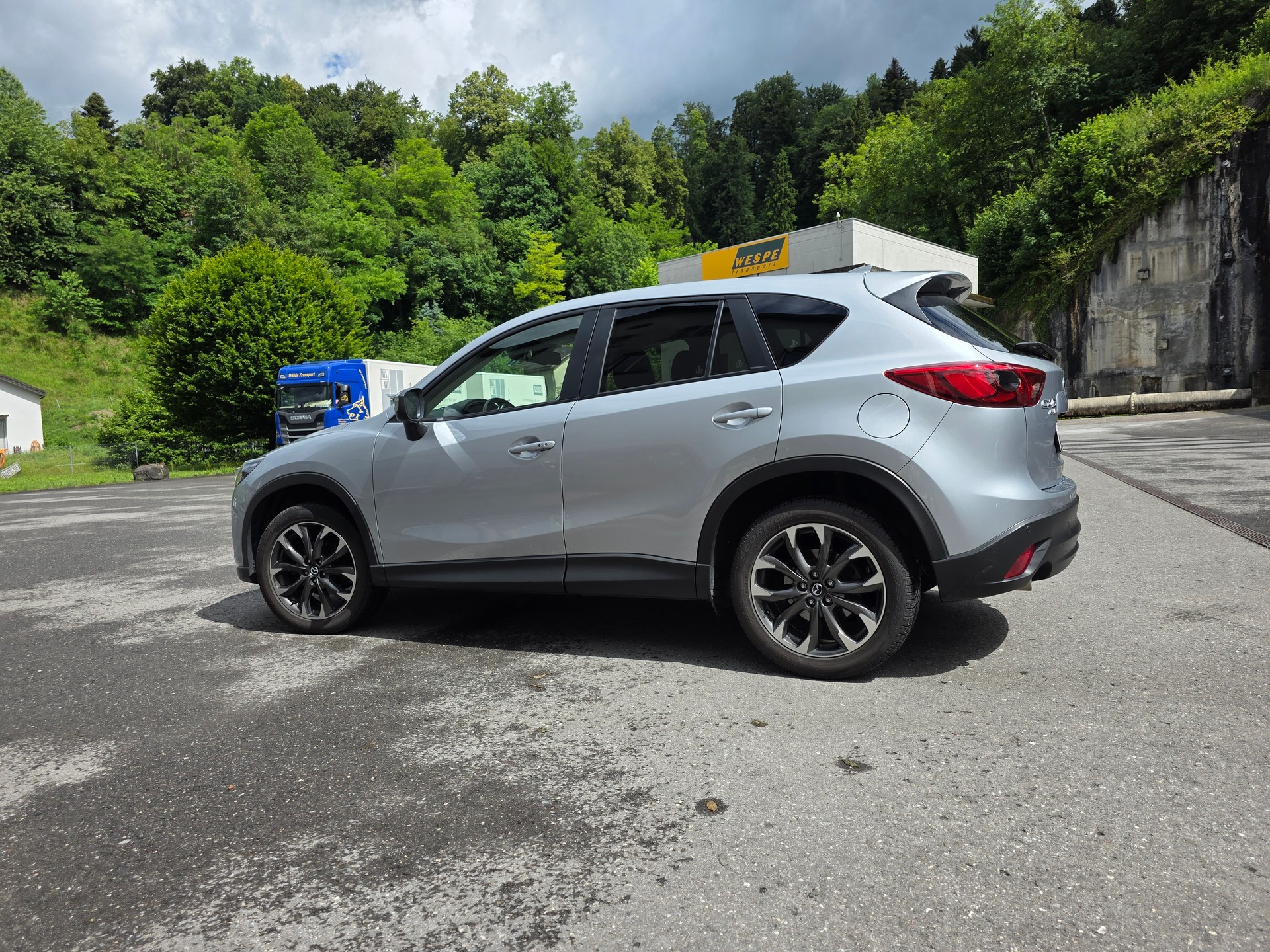 MAZDA CX-5 2.2 D HP Revolution AWD Automatic-image-14