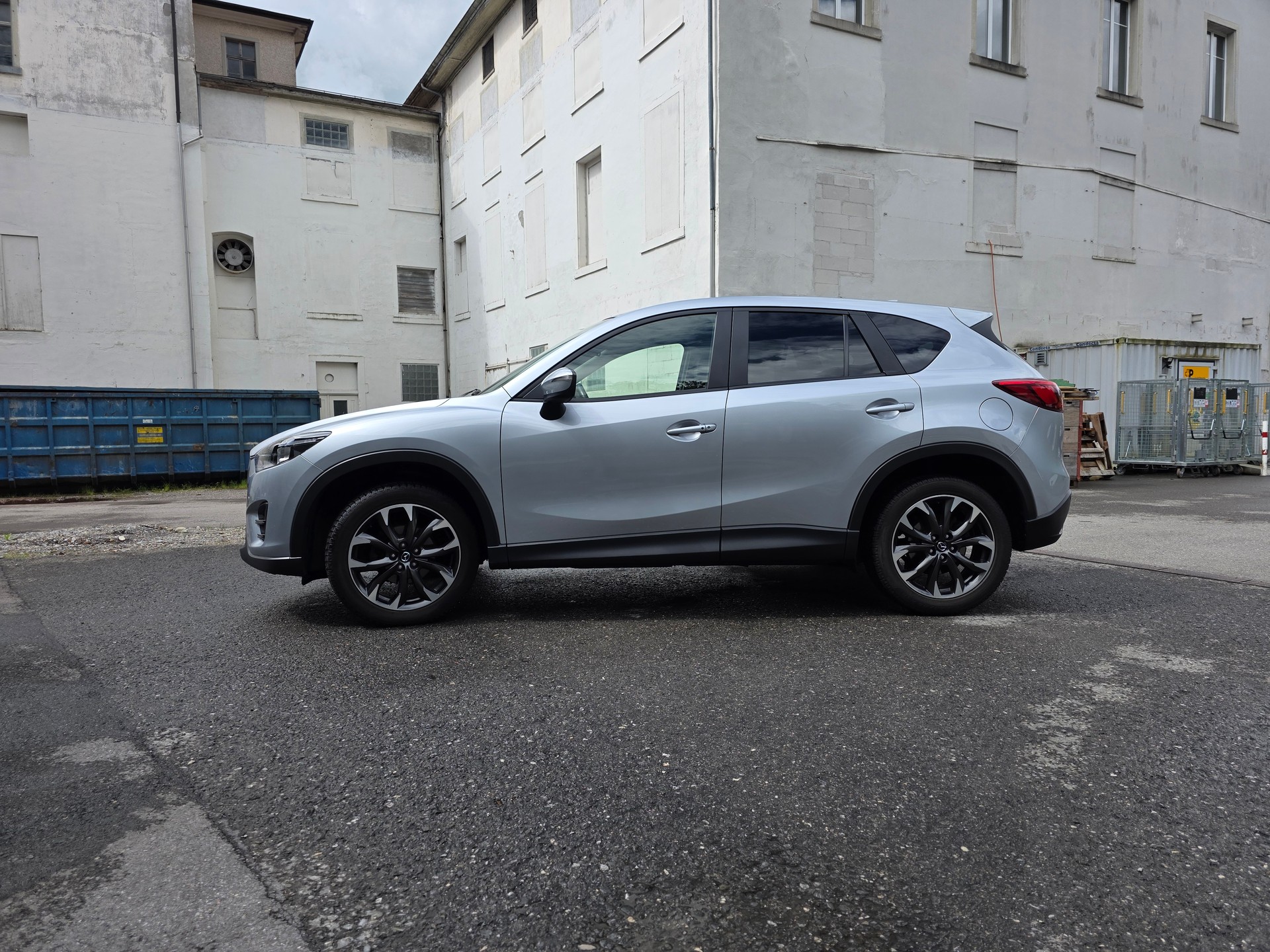MAZDA CX-5 2.2 D HP Revolution AWD Automatic-image-11