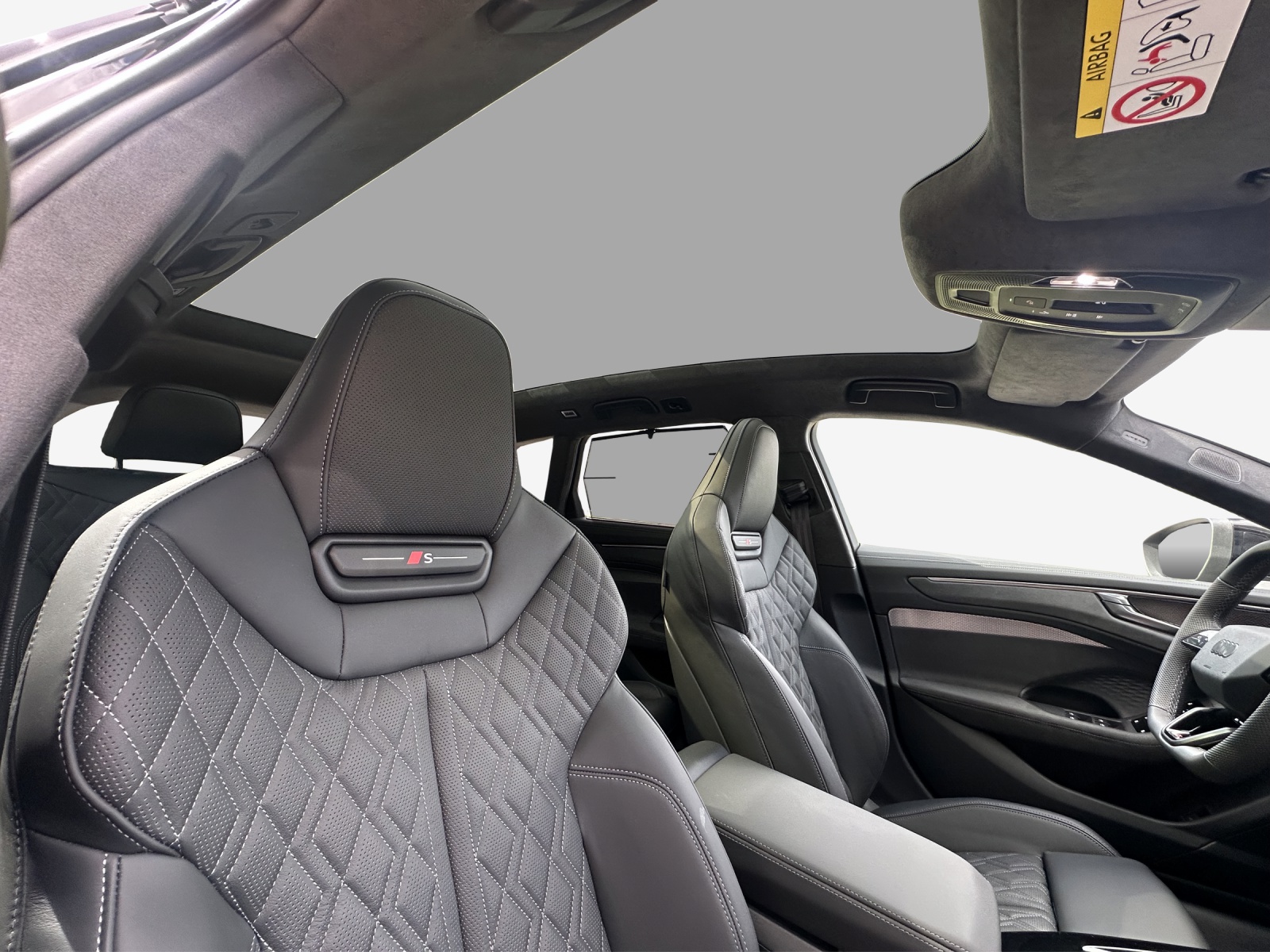 AUDI A6 Avant TFSI quattro 270 kW S tronic-image-14