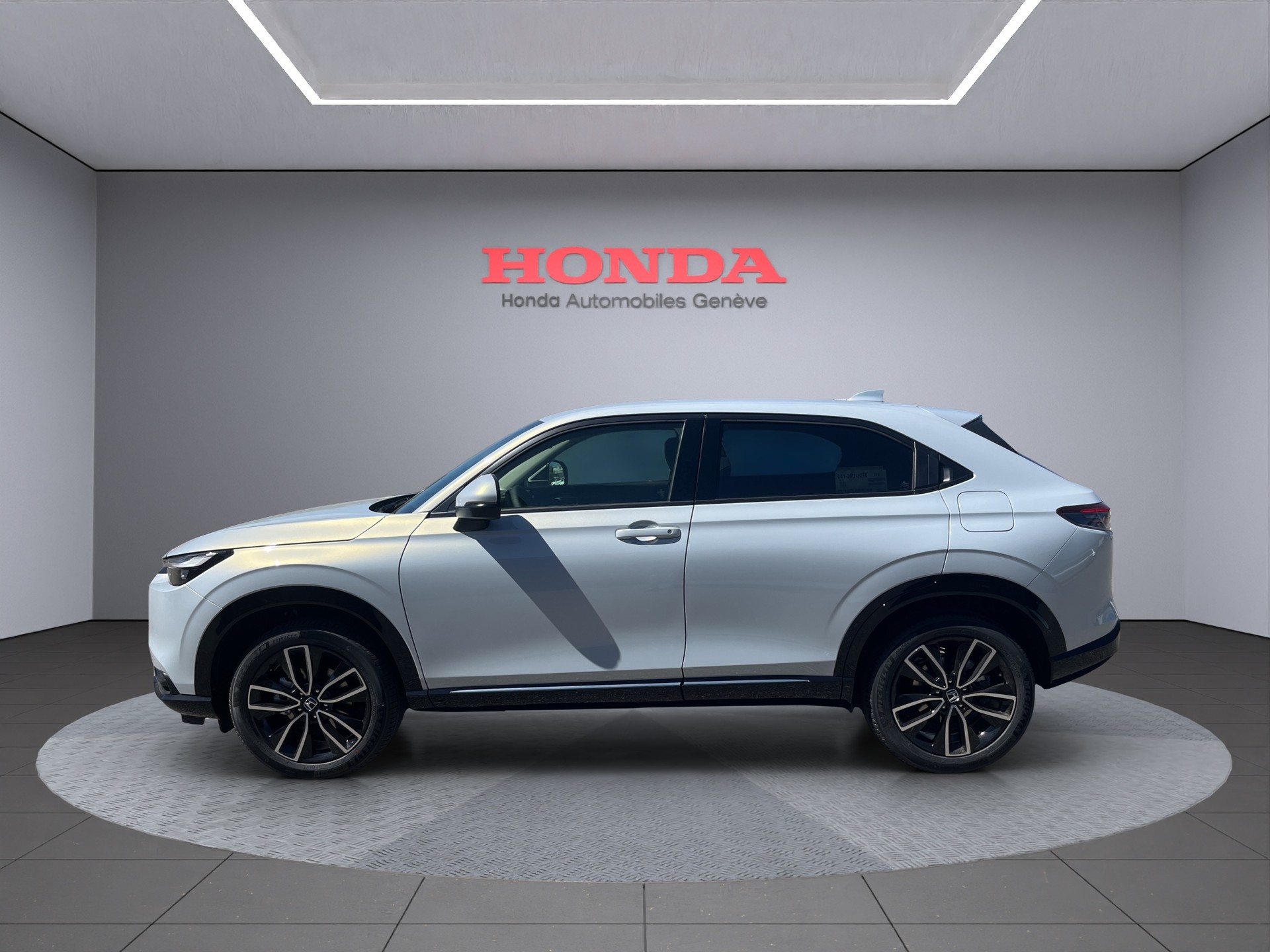 HONDA HR-V 1.5 i-MMD Advance-image-4