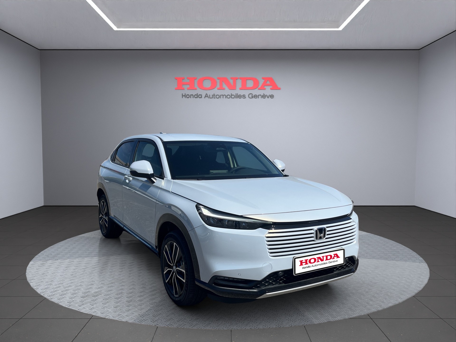 HONDA HR-V 1.5 i-MMD Advance-image-1