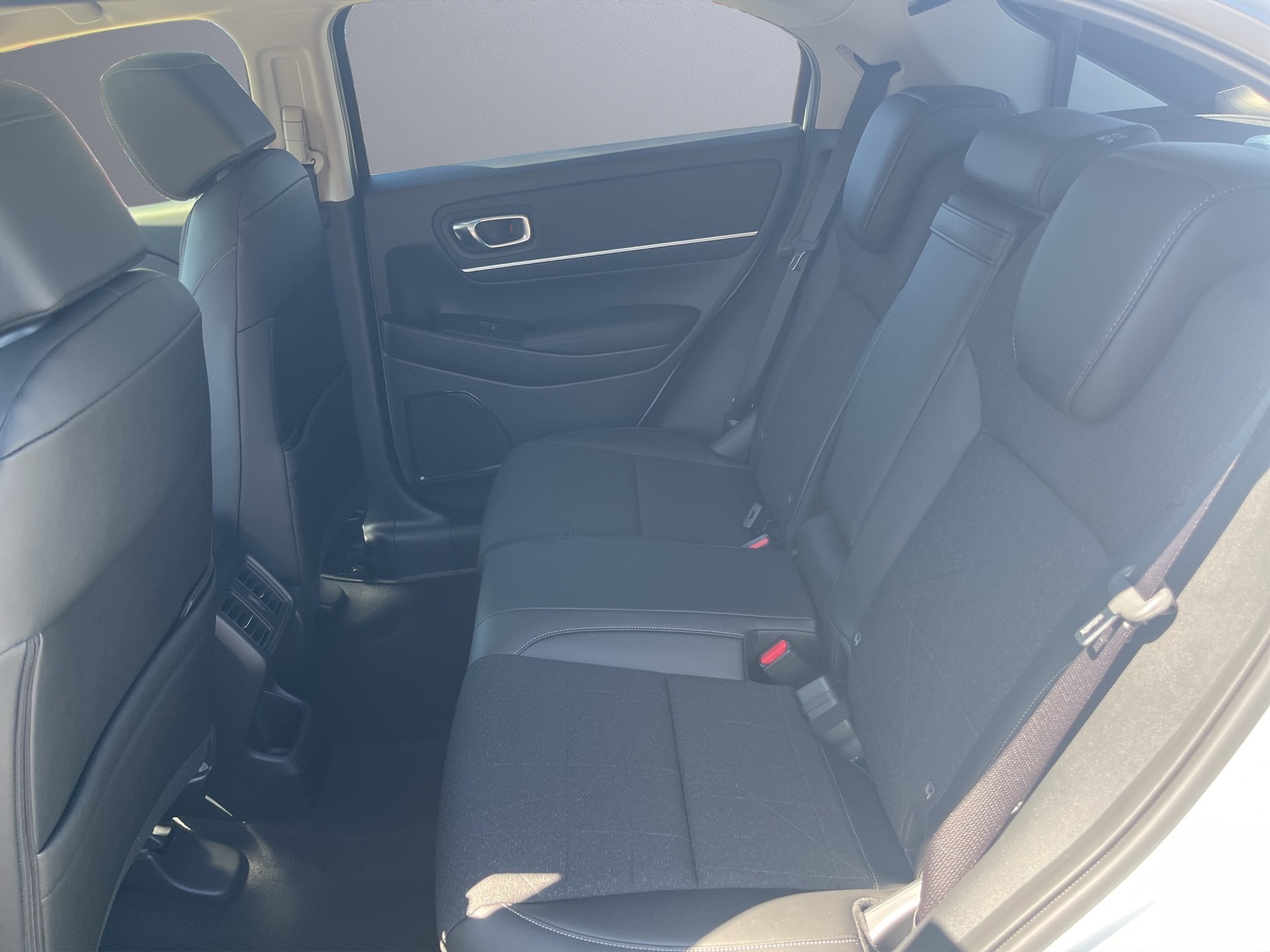 HONDA HR-V 1.5 i-MMD Advance-image-12