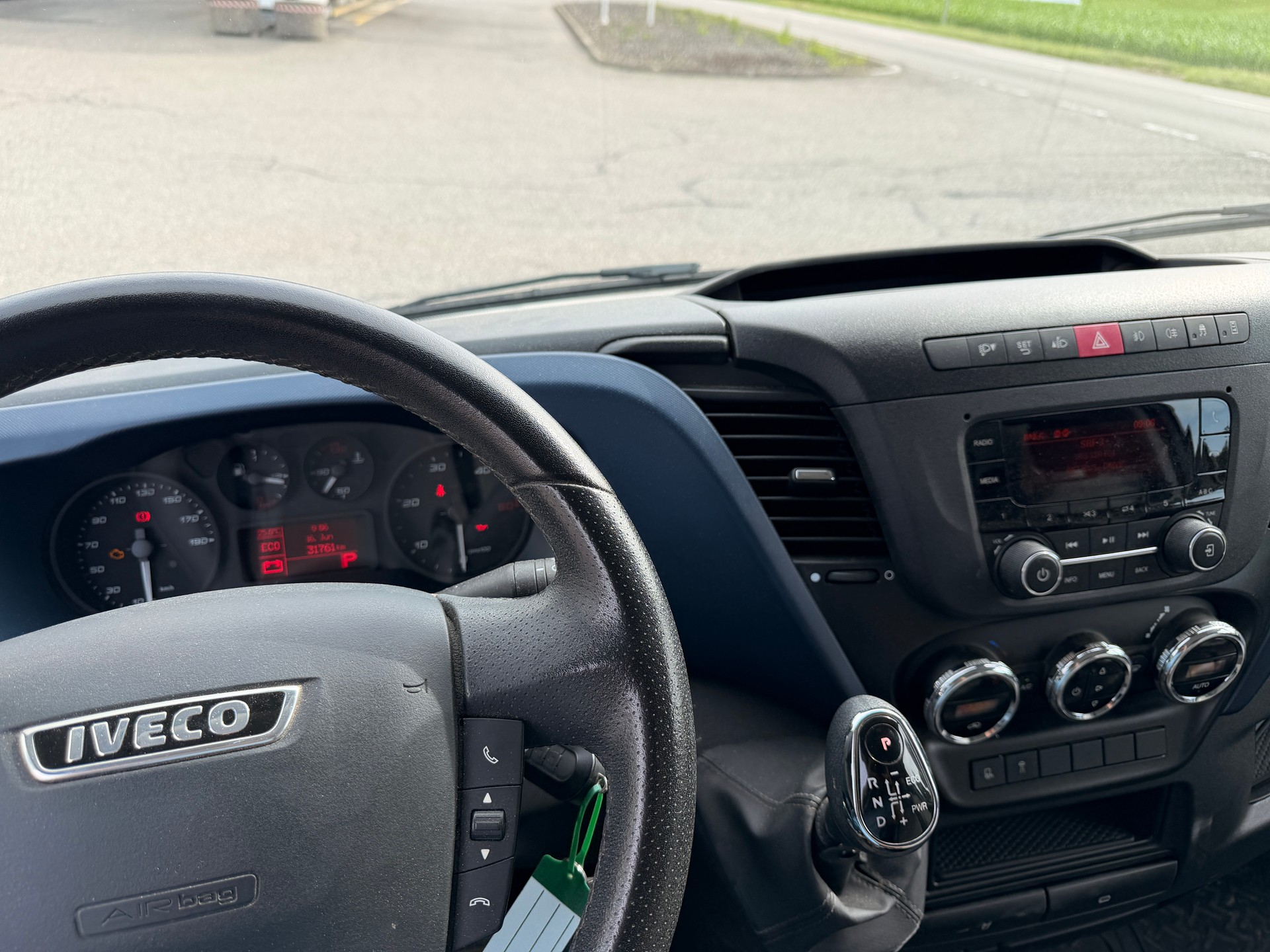 IVECO 35S16A8-image-8