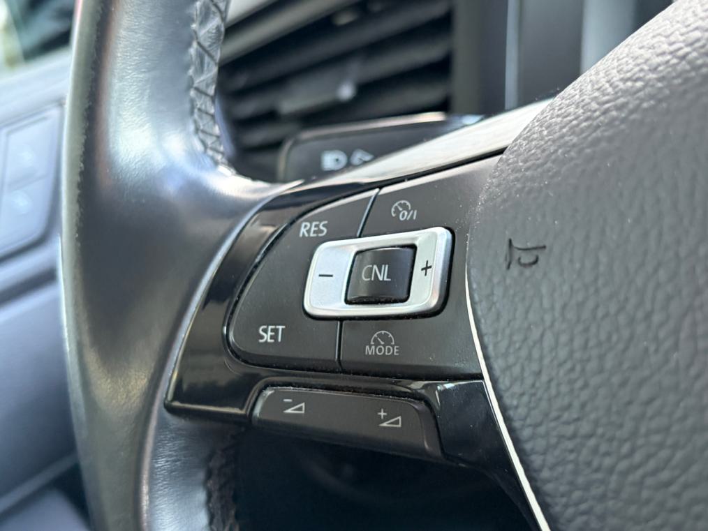 VW Polo 1.0 BMT Trendline-image-4