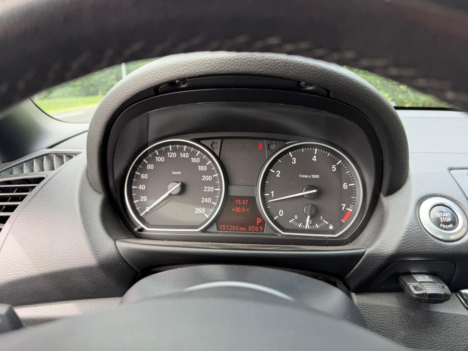 BMW 125i Cabrio Steptronic-image-12